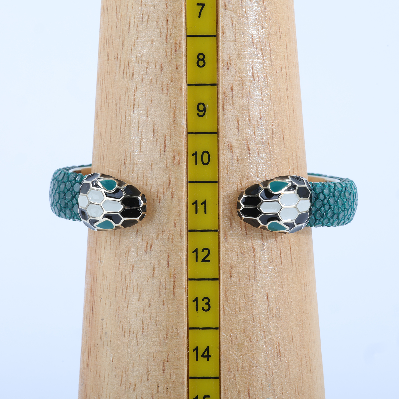 寶格麗 BVLGARI Serpenti Forever 皮革 手鍊 37065_M Serpenti Forever綠皮革手镯 原廠盒子/防塵袋/保證卡