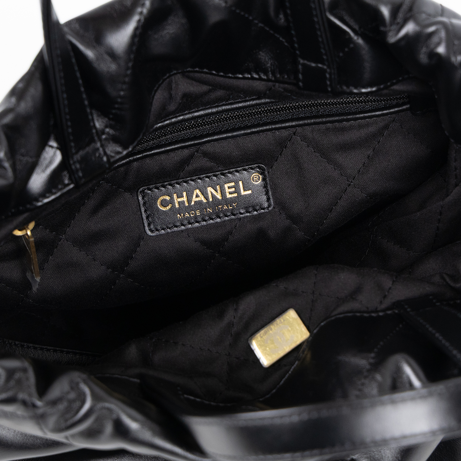 香奈兒 CHANEL 22 皮穿鍊 後背包 雙肩包 手提包 AS3859 晶片款 黑金22後背包 原廠盒子/防塵袋/購買證明