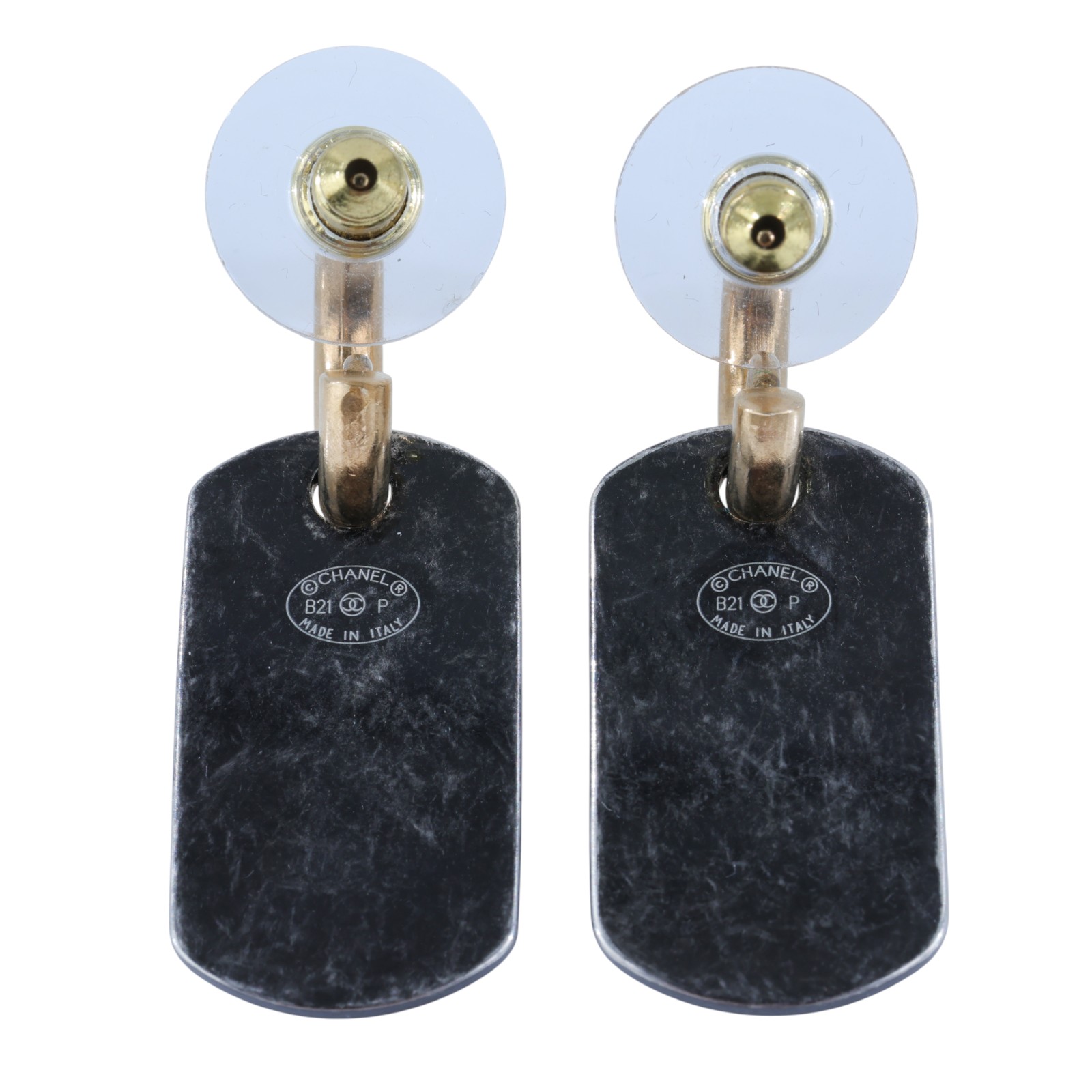 香奈兒 CHANEL CC LOGO 耳環 耳釘 B21P 鐵牌耳環 原廠盒子/防塵袋