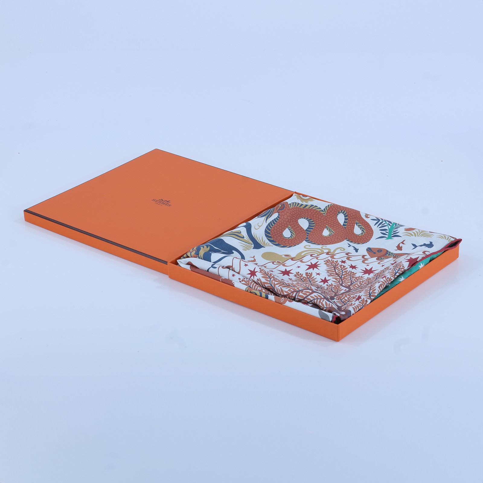 愛馬仕 Hermes Sous le Charme scarf 90 絲巾 H903702Sv02 903702S  原廠盒子