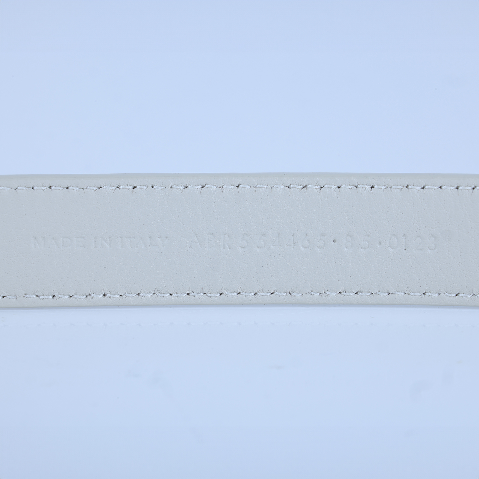 聖羅蘭 YSL SAINT LAURENT Cassandre 光面BOX皮革 方形搭扣 幼身 腰帶 554465BOO0W_85 白LOGO細皮帶 防塵袋