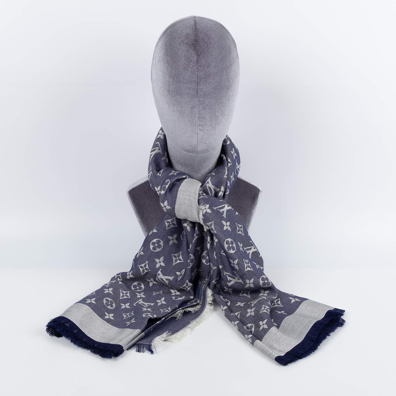 路易威登 LOUIS VUITTON Monogram Denim 披肩 藍色 M71376 藍原花絲巾 無附屬品