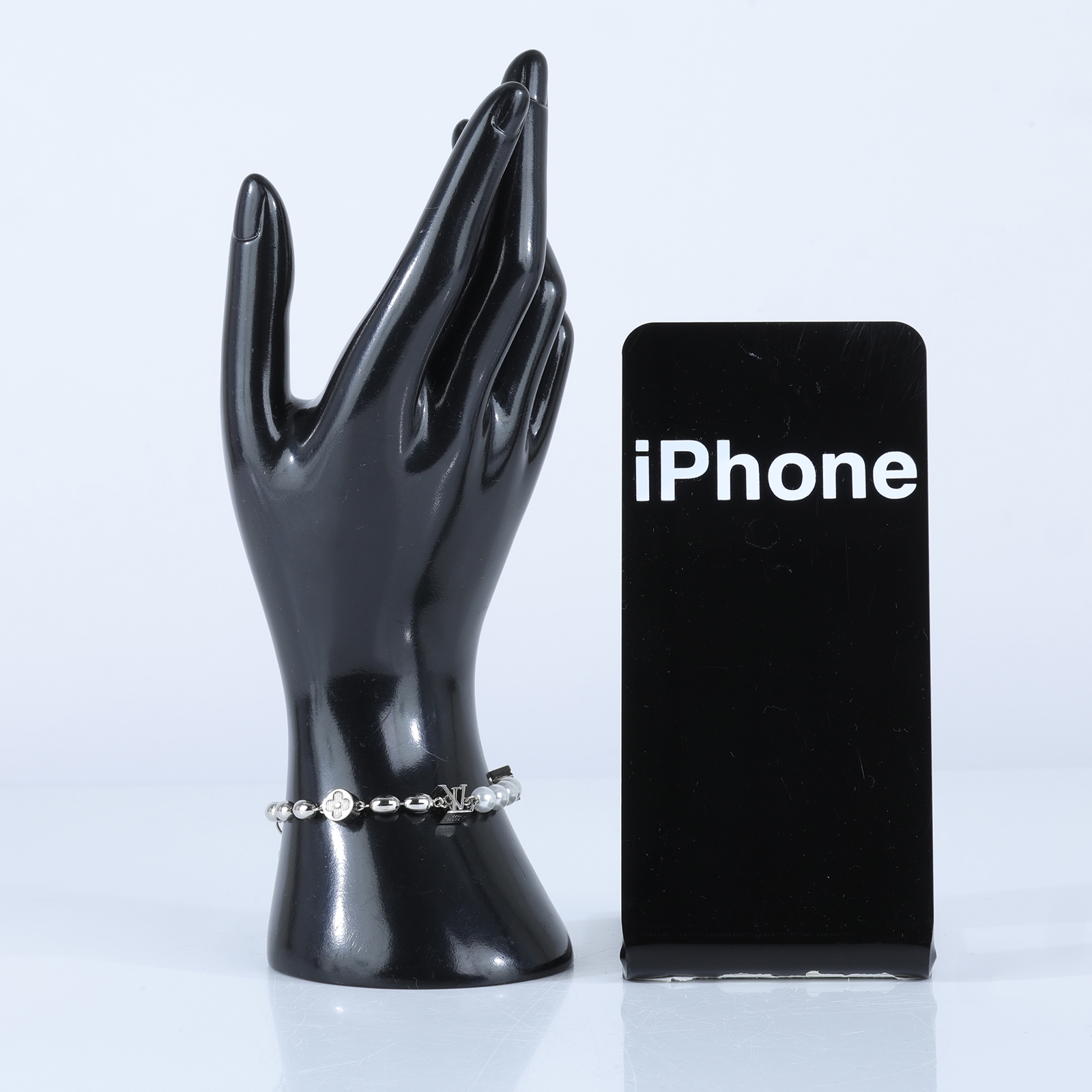 路易威登 LOUIS VUITTON Pearls Fusion 手鍊 M1556A Pearls Fusion 手鍊 原廠盒子/防塵袋/購買證明影本