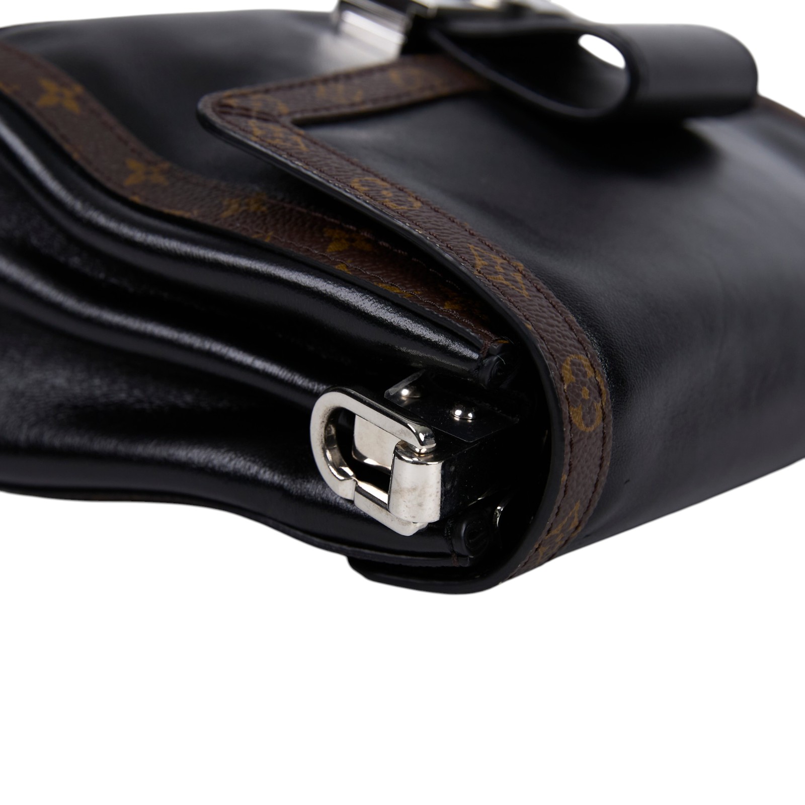 路易威登 LOUIS VUITTON Dauphine Soft MM 肩背包 斜背包 M13450 晶片款  背帶(缺銀鍊)