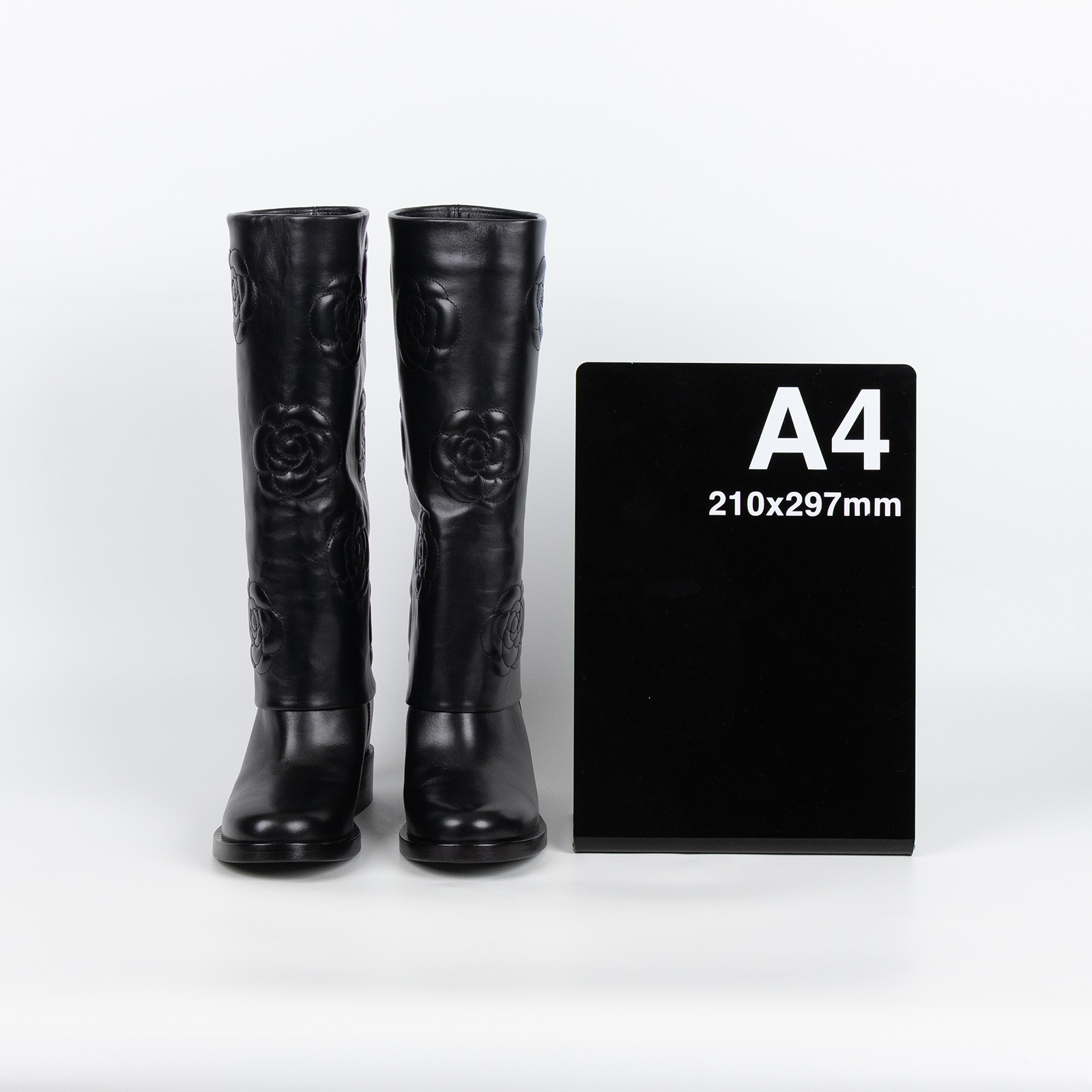 香奈兒 CHANEL 長靴 靴子 鞋子 G32098_37 黑山茶花壓紋長靴#37 原廠盒子/防塵袋