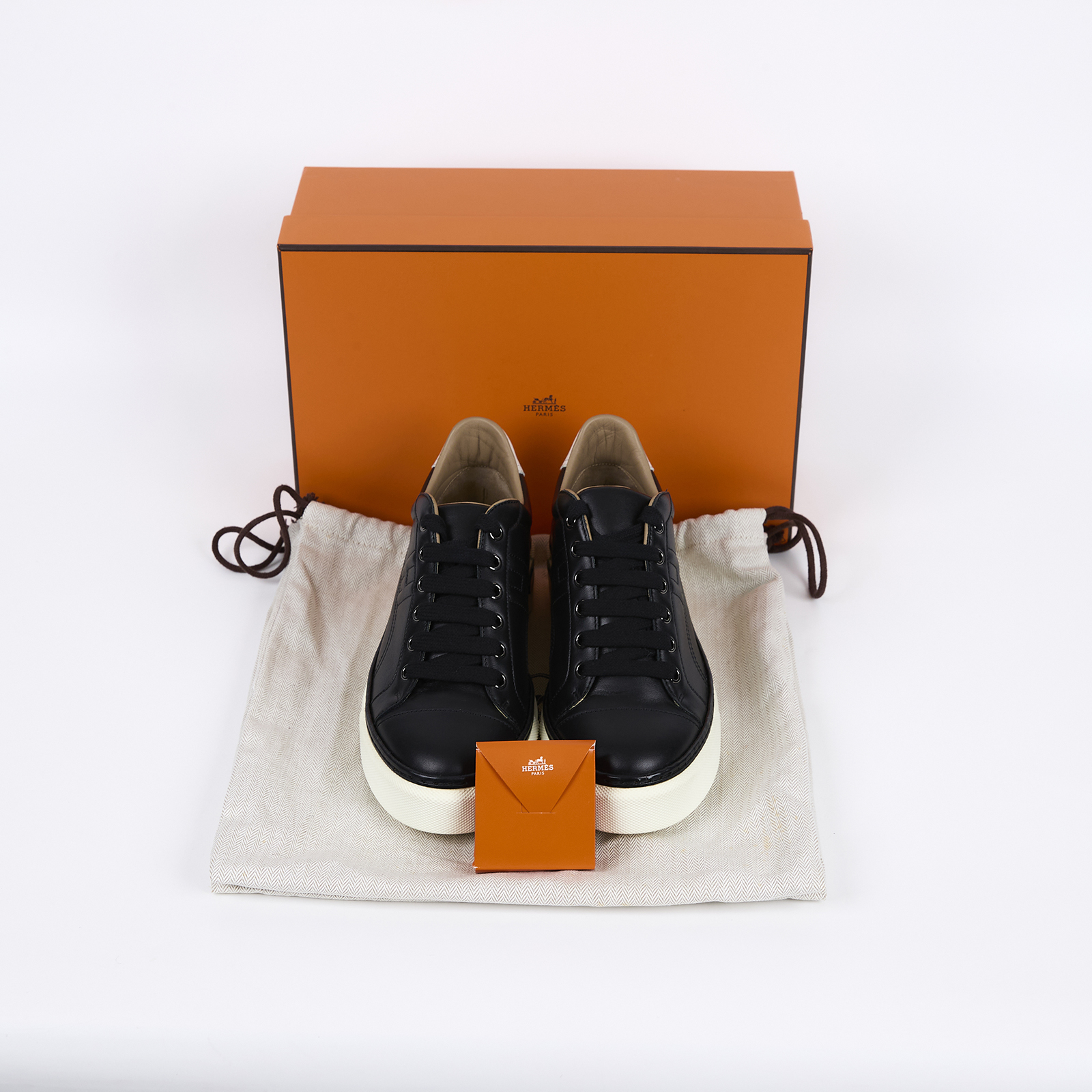 愛馬仕 Hermes Polo 皮革運動鞋 H172144Z_365 172144Z 黑皮革板鞋#36.5 原廠盒子/防塵袋