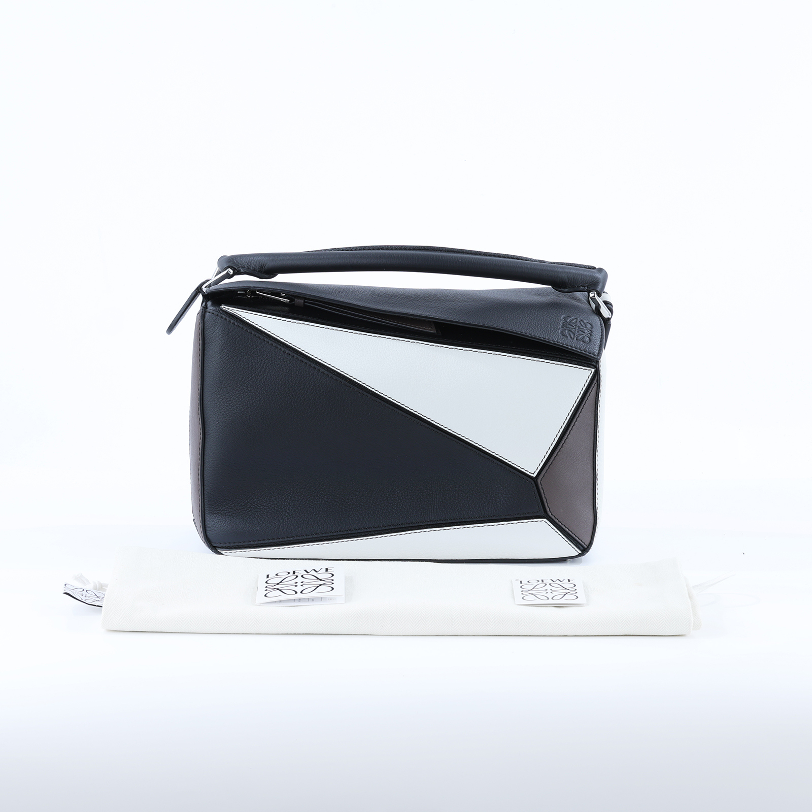 羅意威 LOEWE Medium Puzzle bag 中型 手提 斜背 肩背包  黑白拚咖PUZZLE MEDIUM 防塵袋