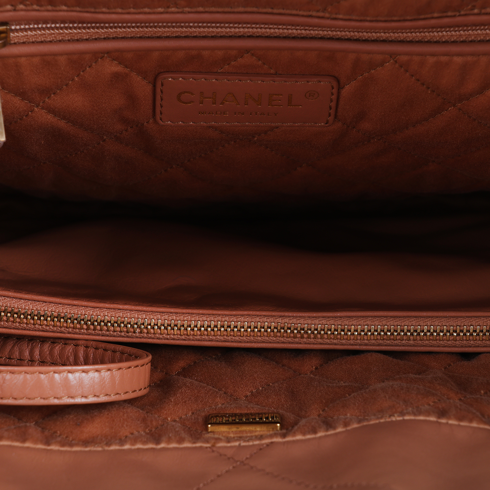 香奈兒 CHANEL 22 中型 束口包 AS3261 晶片款 奶茶金釦22包 中號 防塵袋/內袋