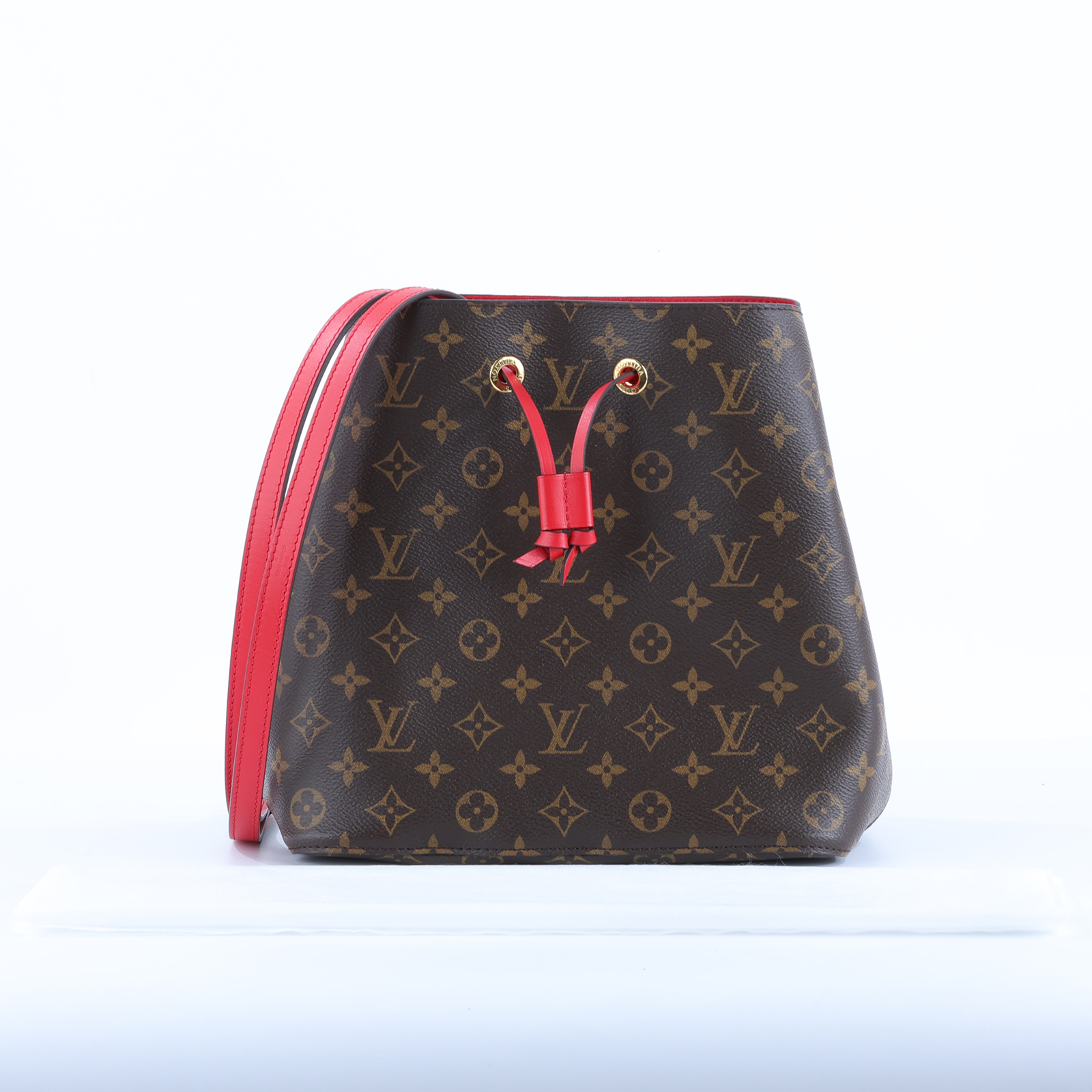 路易威登 LOUIS VUITTON NéoNoé MM 經典帆布 肩背 水桶包 紅色 M44021 原花紅NEONOE水桶包 背帶