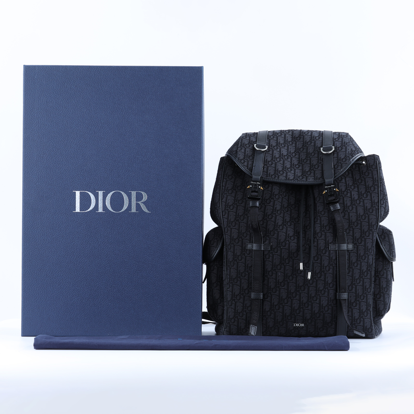 迪奧 CHRISTIAN DIOR Backpack 後背包 1ESBA205YKY 黑緹花Hit the Road 翻蓋後背包 原廠盒子/防塵袋