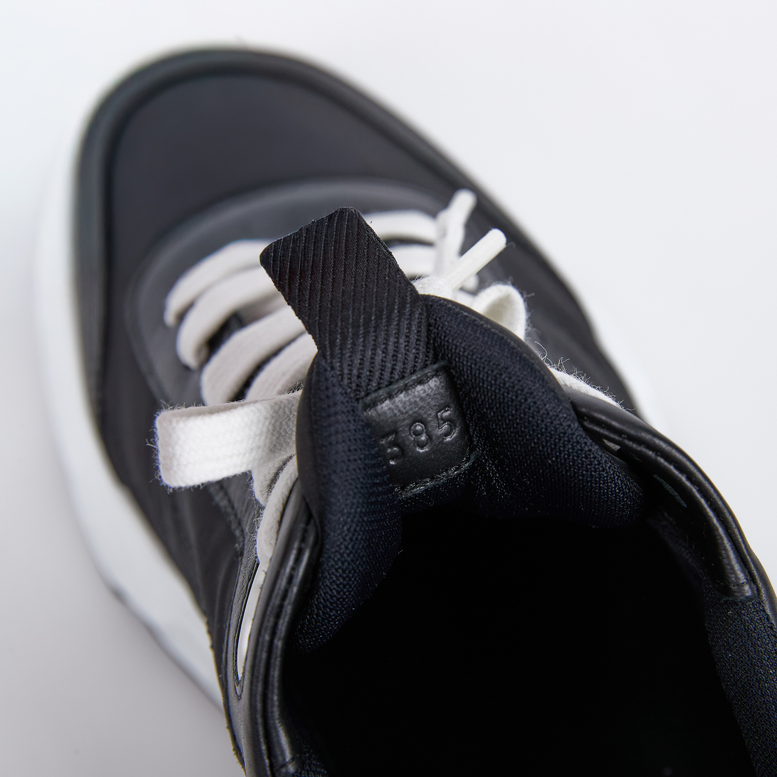 愛馬仕 Hermes Impulse 運動鞋 黑色 H261020Zv02385 H241214Z  原廠盒子/防塵袋2/替換鞋帶/購買證明