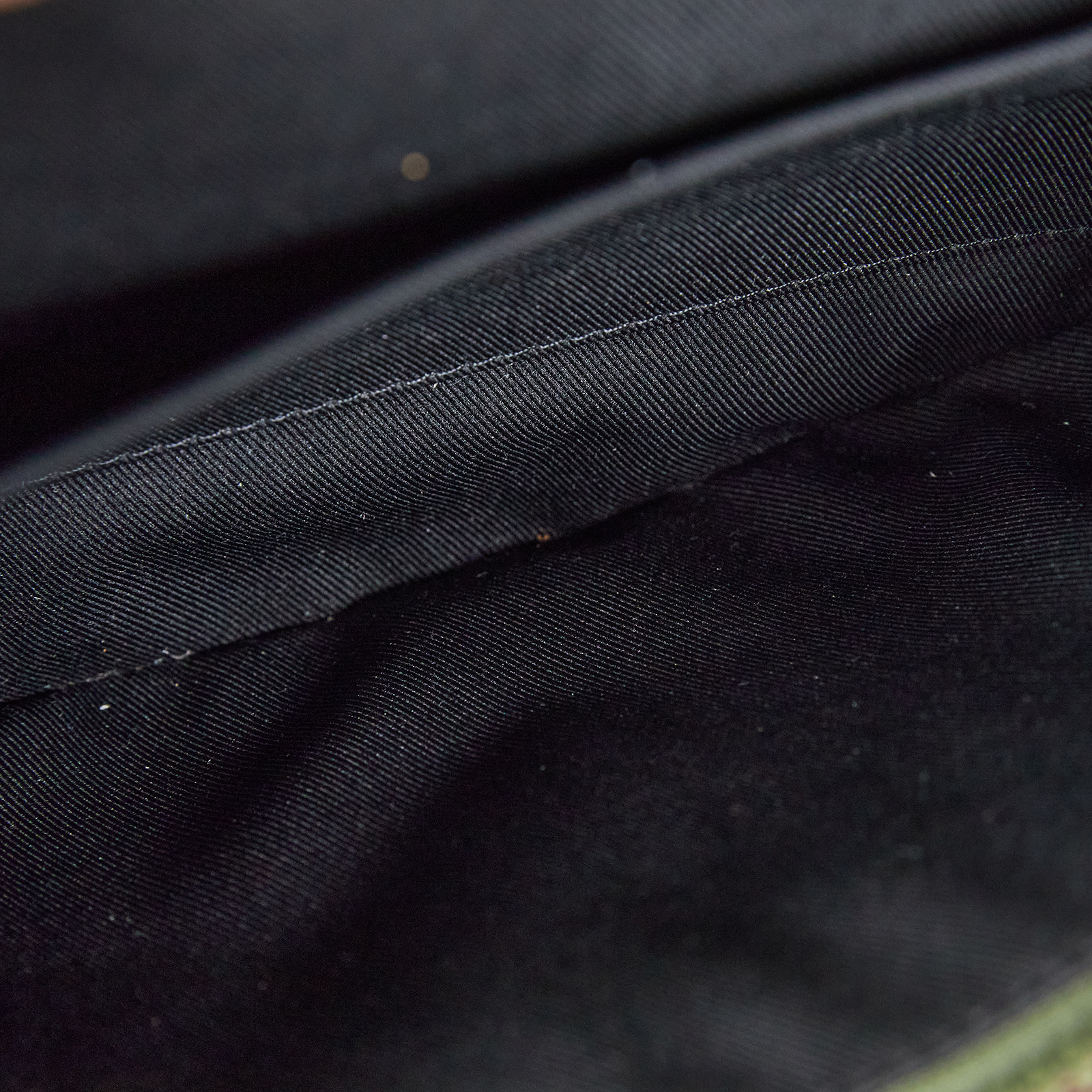 路易威登 LOUIS VUITTON Motion 腰包 斜背包 肩背包 M24446 綠棋盤格腰包 原廠盒子/防塵袋