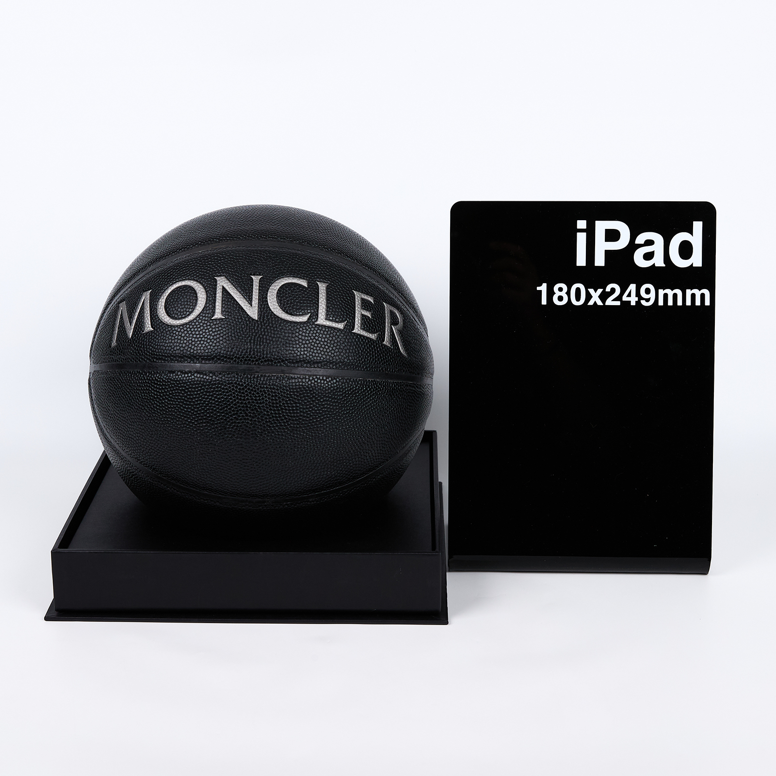 盟可睞 MONCLER Spalding 聯名 籃球 7號  籃球 原廠盒子