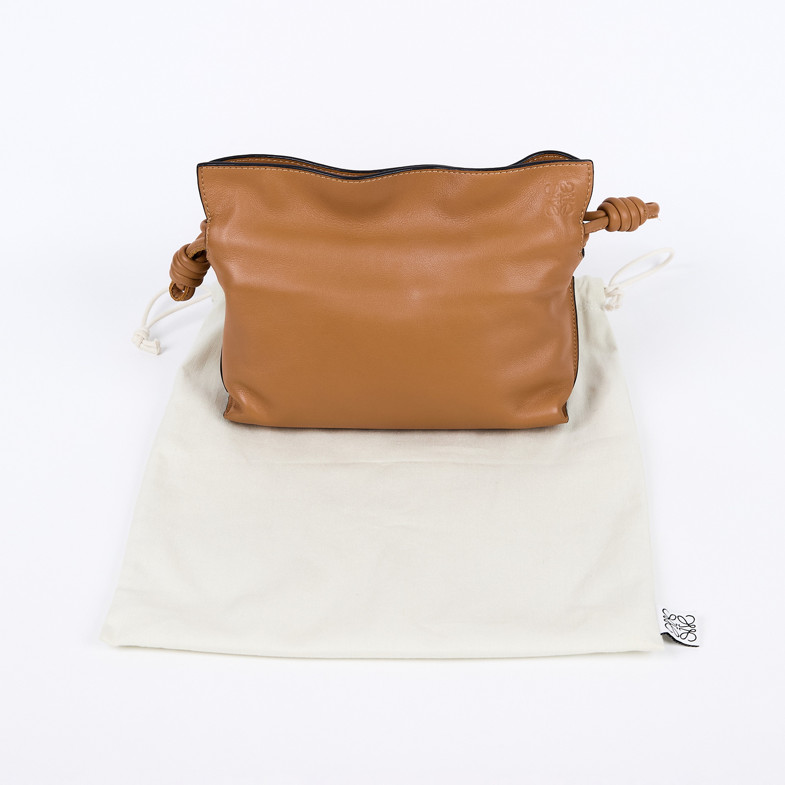 羅意威 LOEWE Mini Flamenco clutch 小牛皮 迷你 肩背包 A411FC2X73 焦糖FLAMENCO MINI 防塵袋