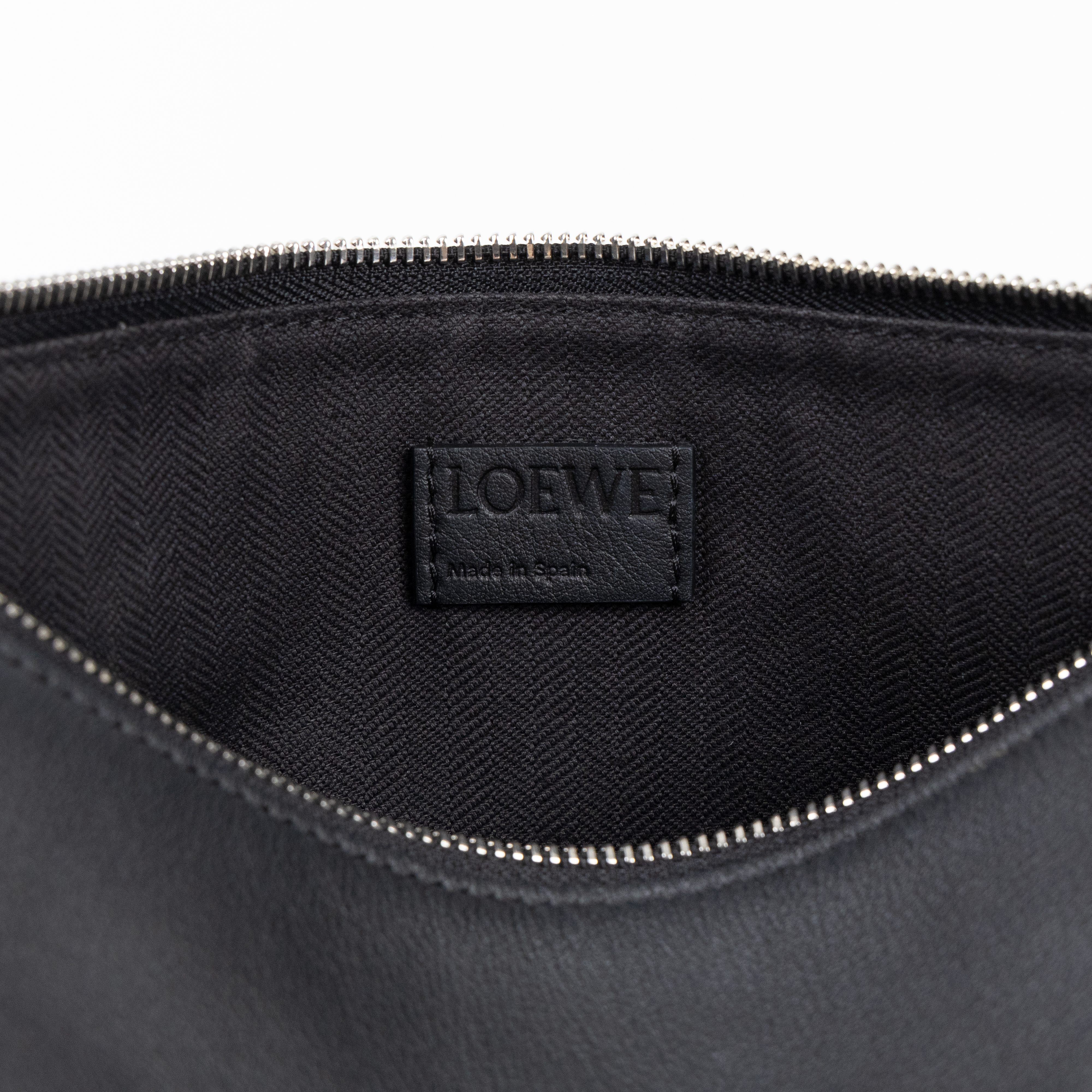 羅意威 LOEWE Mini Hammock Hobo bag 迷你 吊床包 A538G13X01 黑HAMMOCK HOBO MINI 防塵袋