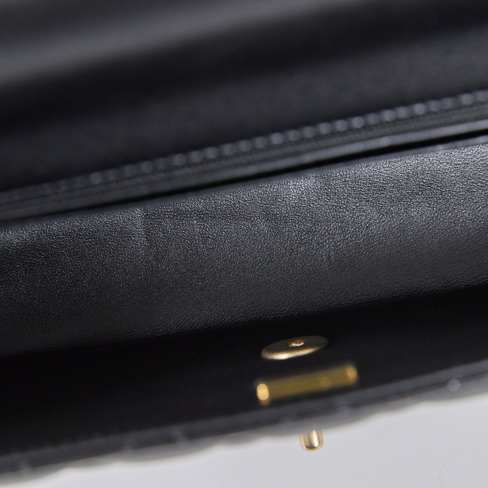 香奈兒 CHANEL COCO HANDLE 菱格紋 手提包 肩背包 斜掛包 AS4408 B14245 晶片款 黑金羊COCO HANDLE20 原廠盒子/防塵袋/購買證明