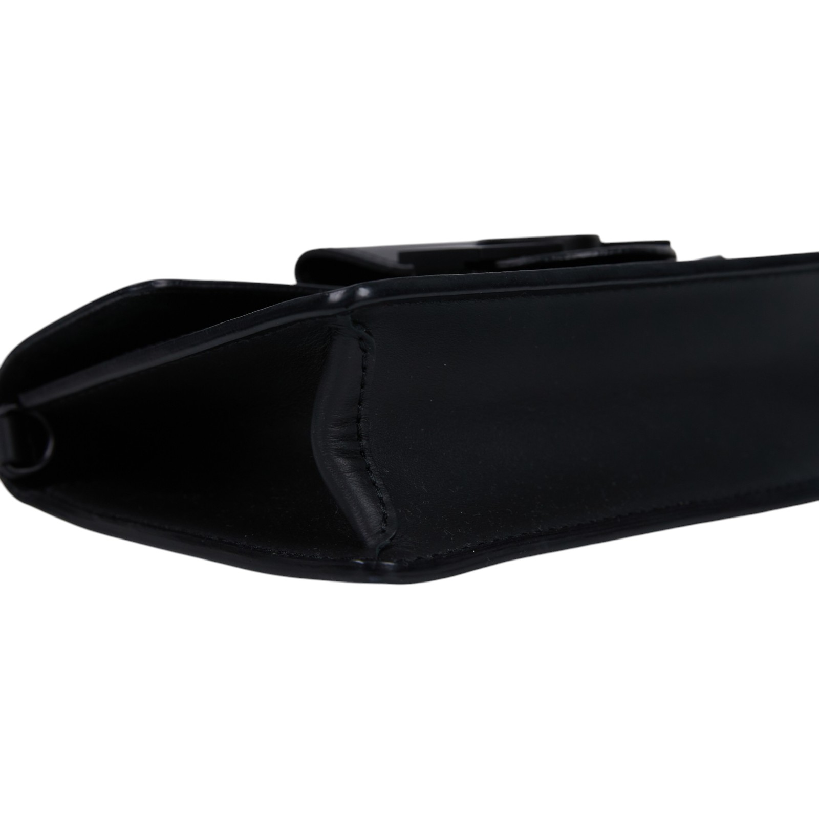 路易威登 LOUIS VUITTON Dauphine 鏈條 錢包 皮夾 M82997 晶片款  原廠盒子/防塵袋/背帶/購買證明