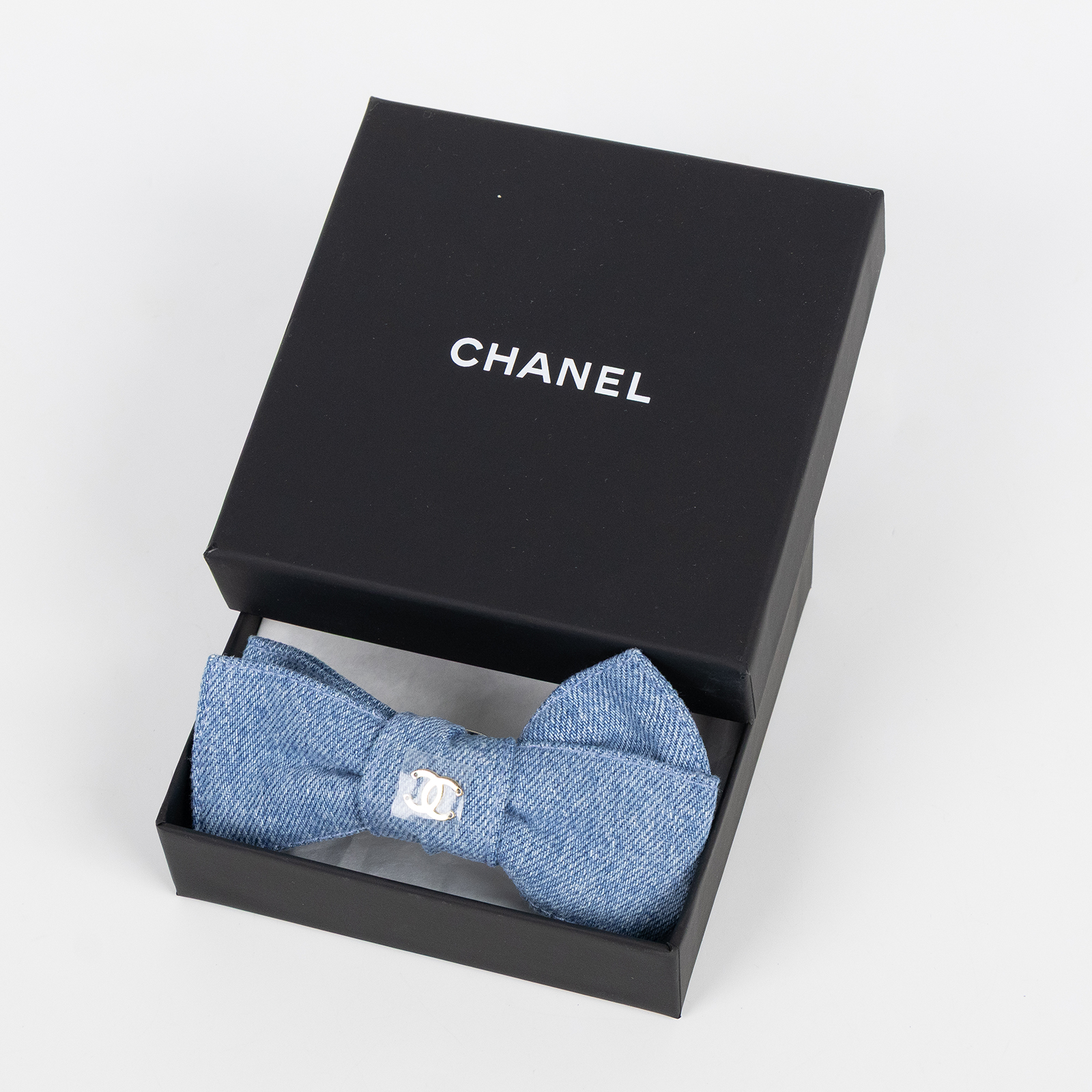 香奈兒 CHANEL 髮夾 AAB661 B23096 牛仔蝴蝶結髮夾 原廠盒子