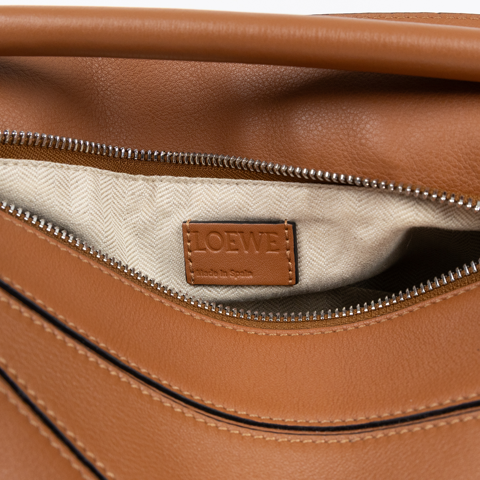 羅意威 LOEWE Small Puzzle bag 肩背 斜背包 A510P60X41 焦糖PUZZLE SMALL 背帶