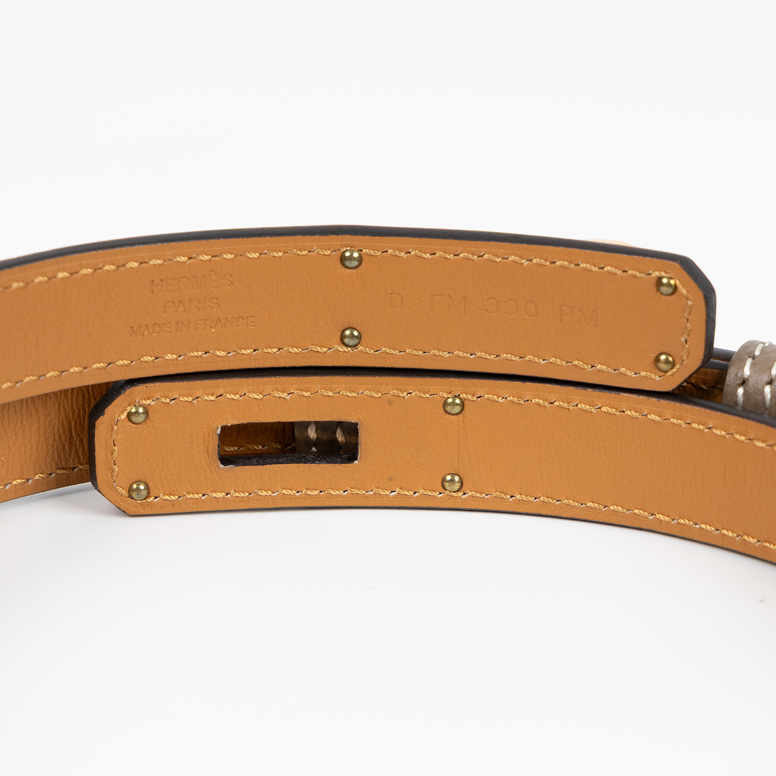 愛馬仕 Hermes Kelly 18 腰帶 大象灰 金色五金 H069853CC18 D FM 390PM D刻 大象灰kelly皮帶 防塵袋