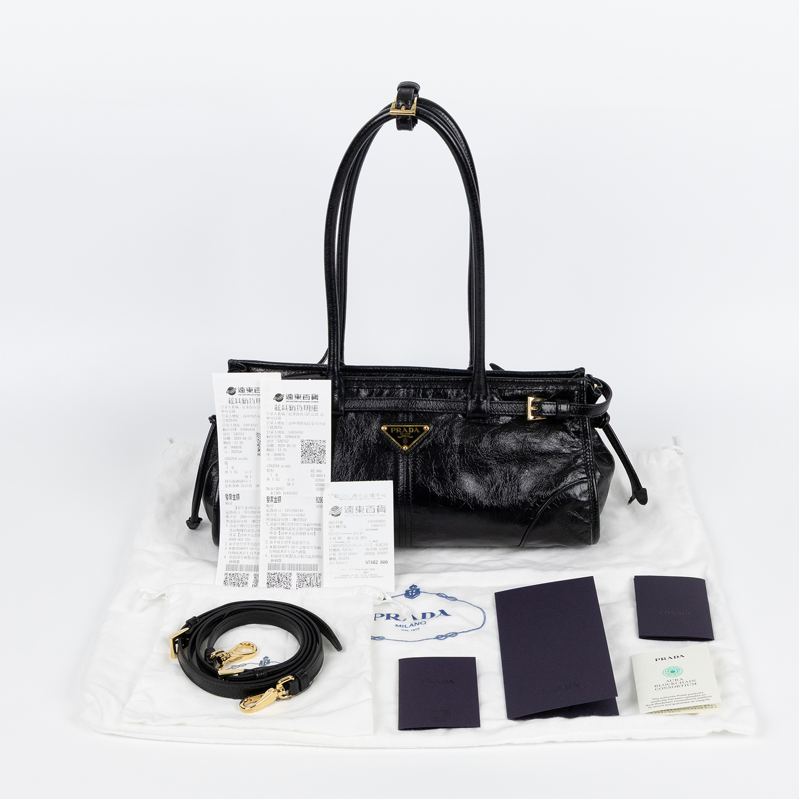 普拉達 PRADA Bonnie 皮革手提包 中型 1BA426_2CYR 黑油蠟皮Bonnie 中號皮革手袋 防塵袋/背帶