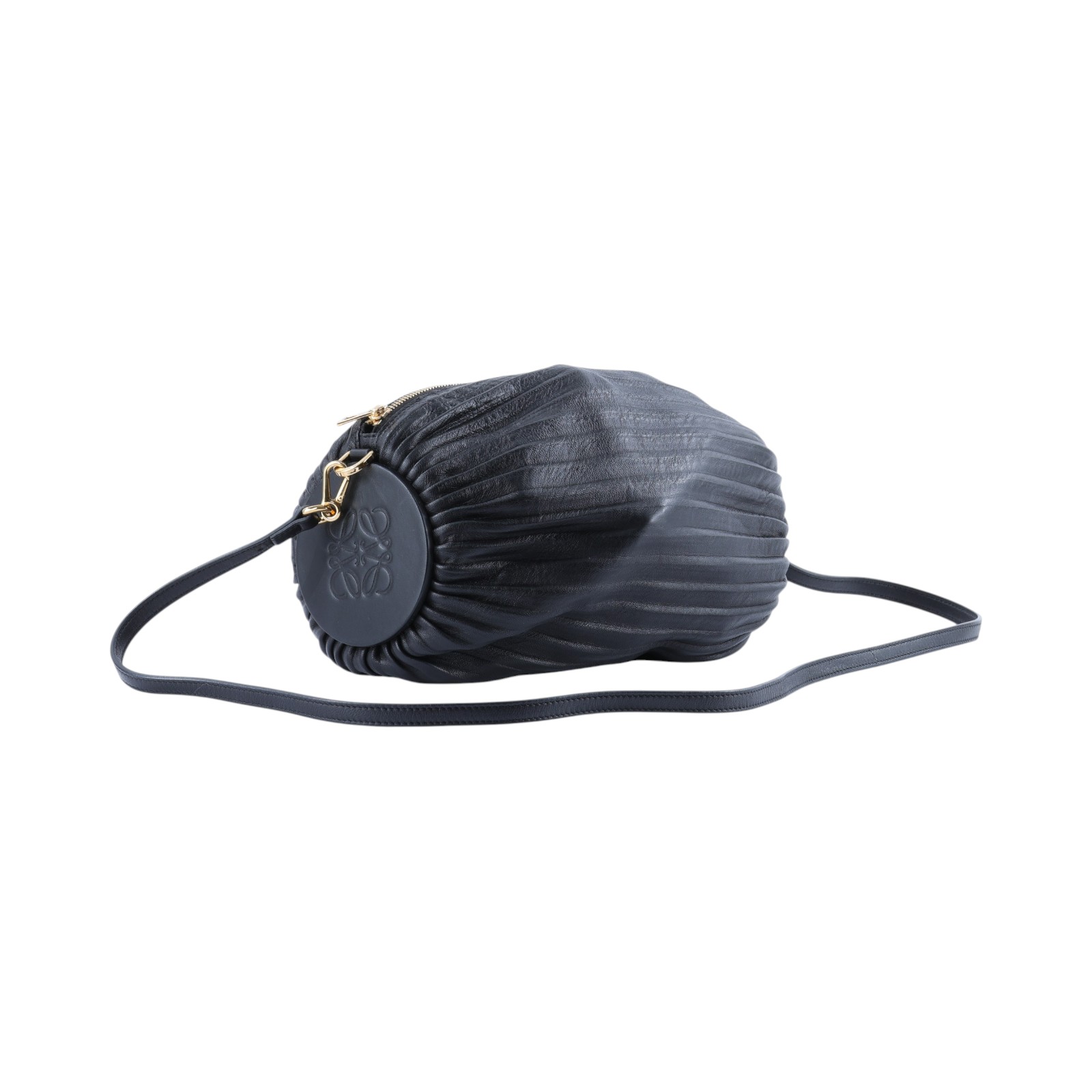 羅意威 LOEWE 褶皺納帕小羊皮 手鍊包 A912P84X27 黑皺褶肩背包 防塵袋/背帶