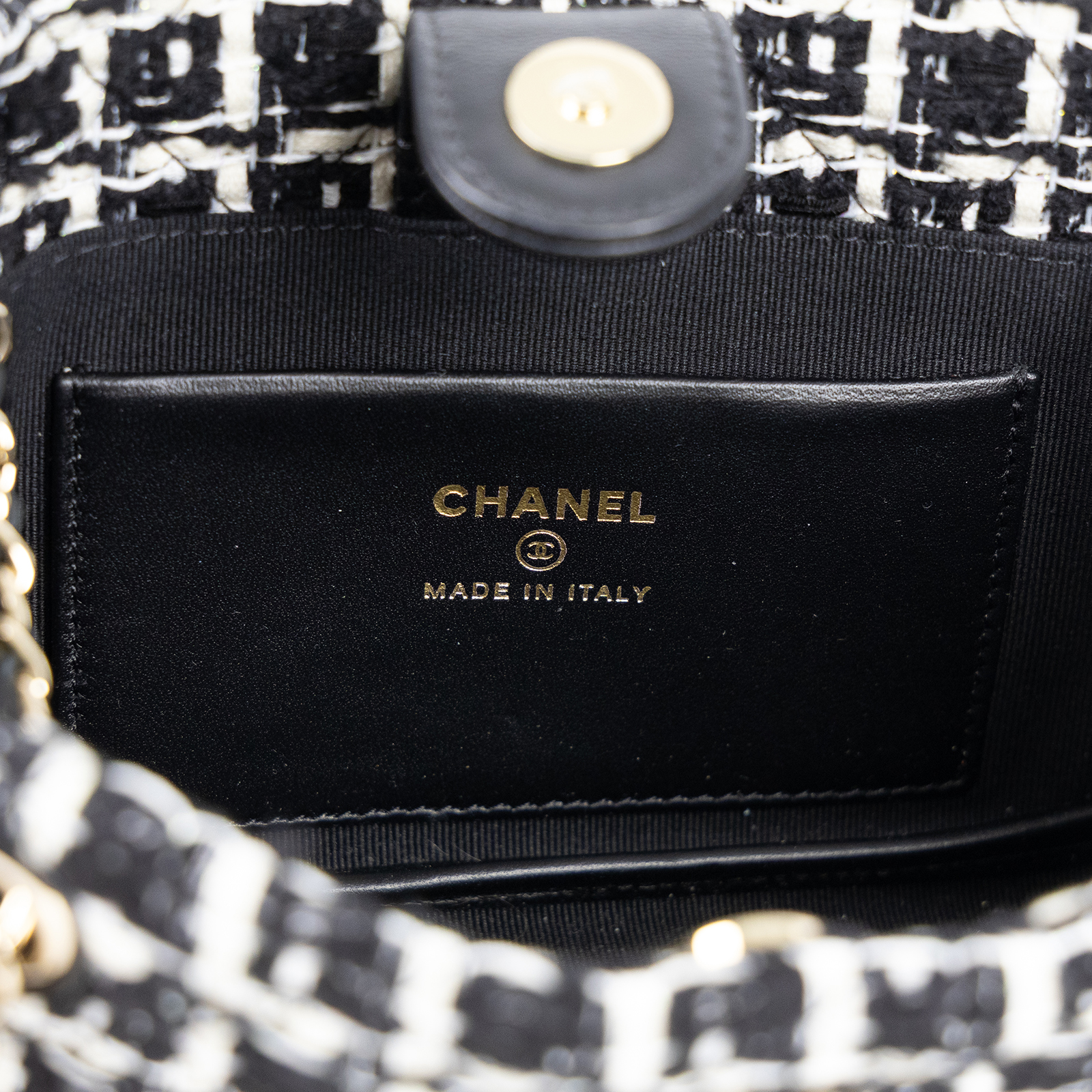 香奈兒 CHANEL 鏈帶手提包 AP4423 B19061 晶片款 黑白格紋練包 25C 防塵袋