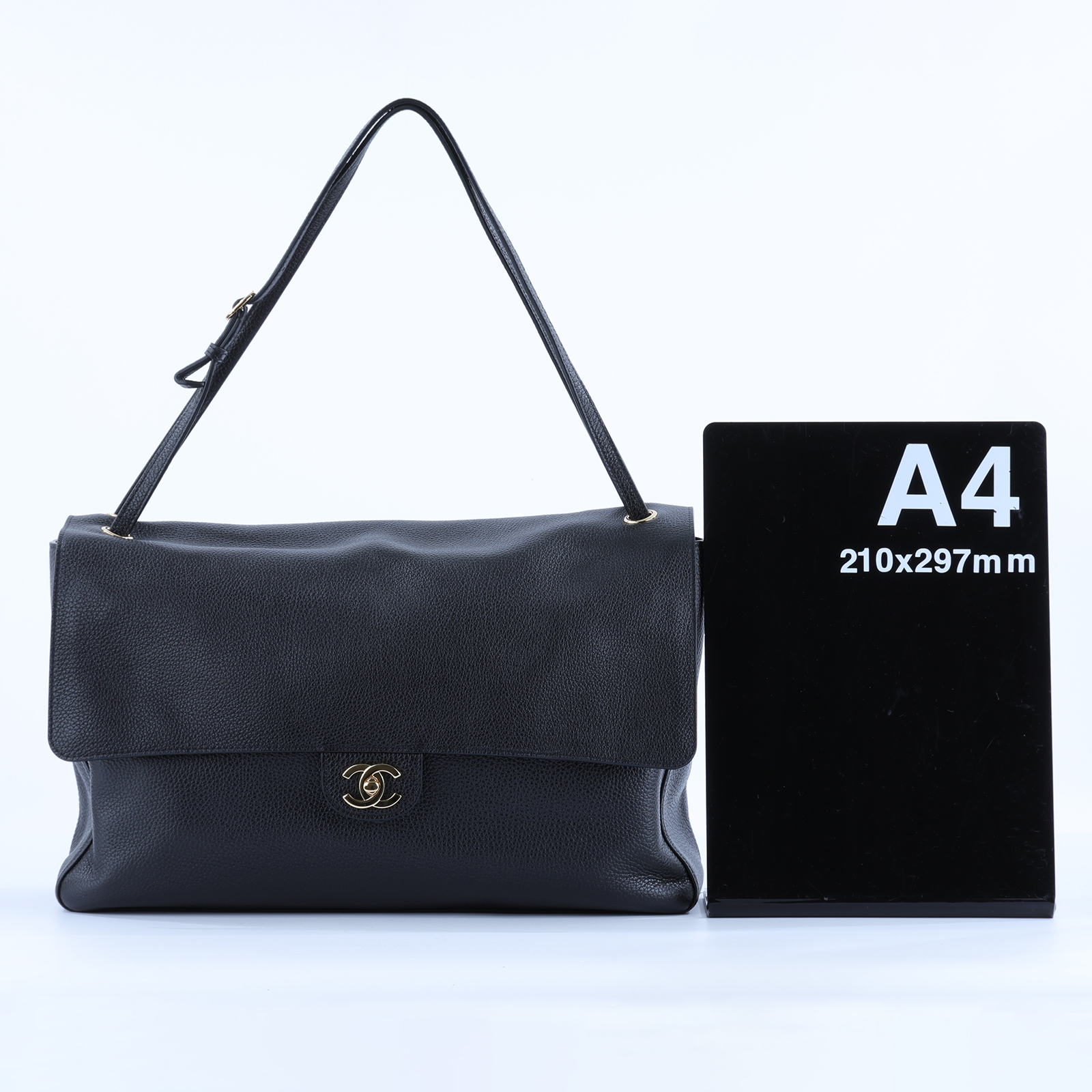 香奈兒 CHANEL 特大型 口蓋包 AS6233 B24332 晶片款 黑金粒紋牛口蓋包 38.5CM 防塵袋/購買證明影本