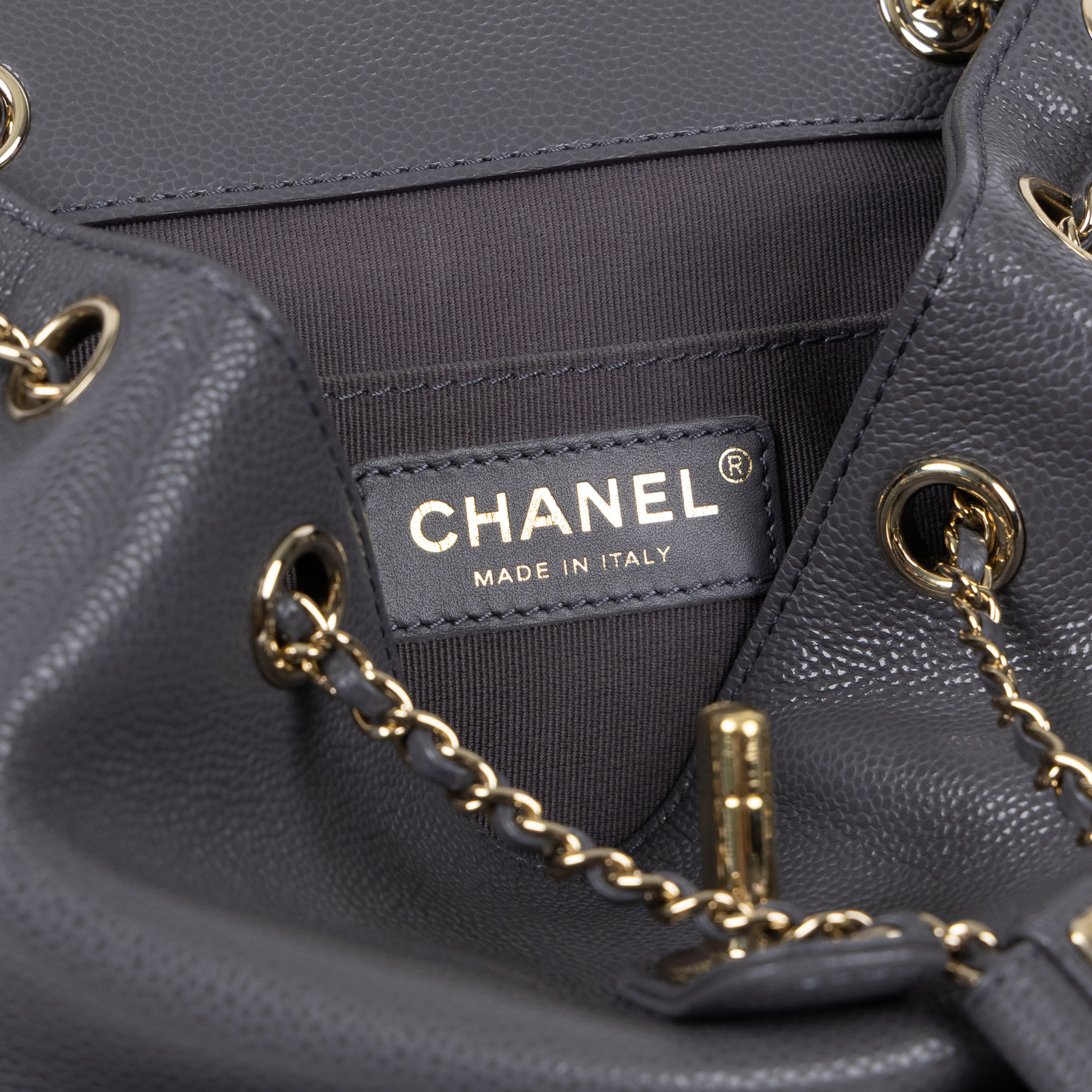 香奈兒 CHANEL Duma 經典 CC Logo 菱格紋 雙肩 後背包 AS3860 晶片款 灰荔枝DUMA 中號 防塵袋