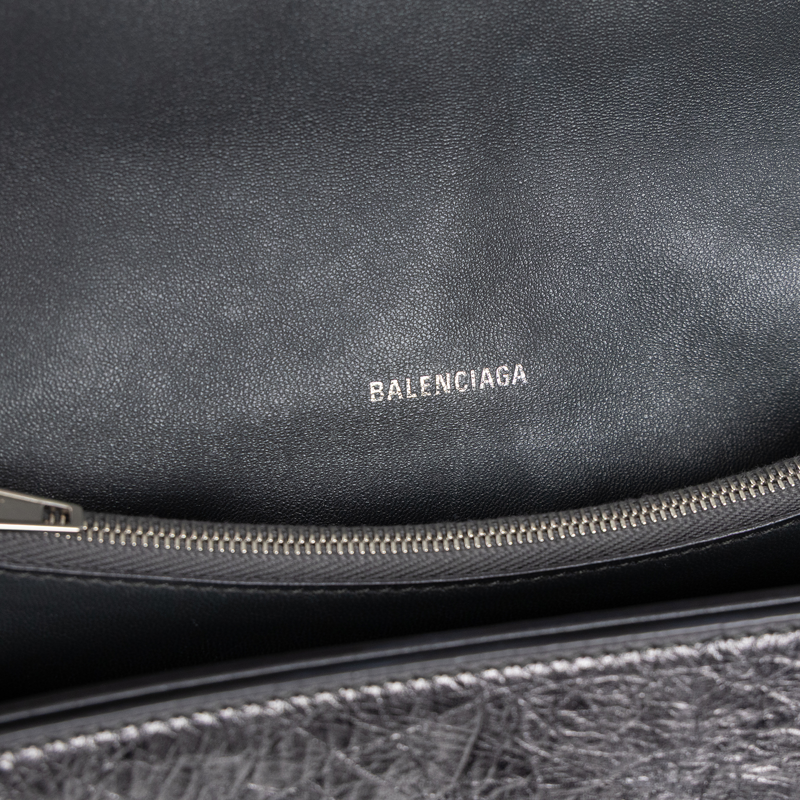 巴黎世家 BALENCIAGA Crush M 肩背包 手提包 斜背包 7163932AATG 灰CRUSH MEDIUM鏈帶包 無附屬品