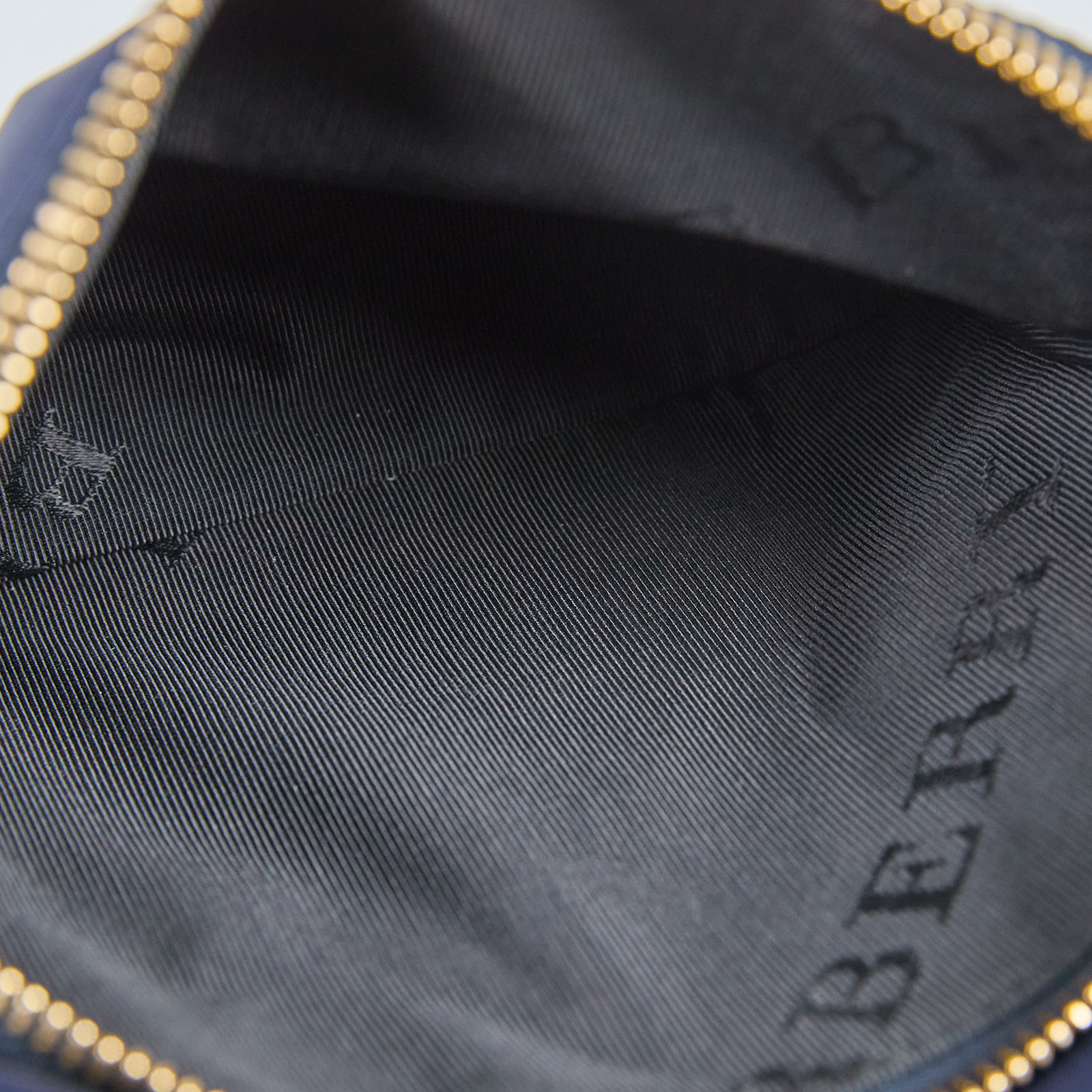 博柏利 BURBERRY The Rucksack 尼龍 後背包 40166241 藍尼龍後背包 防塵袋
