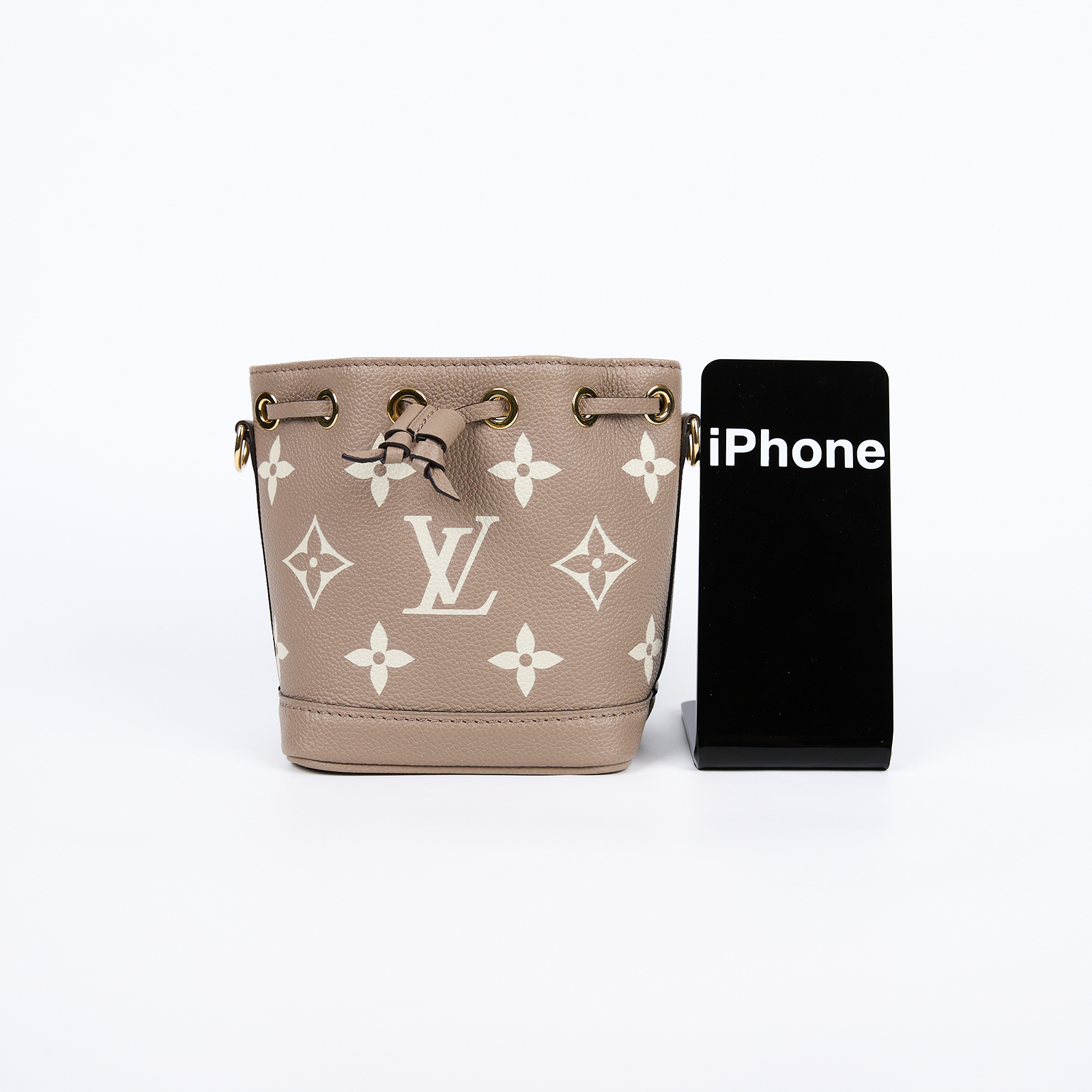 路易威登 LOUIS VUITTON Nano Noé 束口水桶包 Tourterelle 灰色 Cream色 M46291 晶片款  原廠盒子/防塵袋/背帶2/購買證明