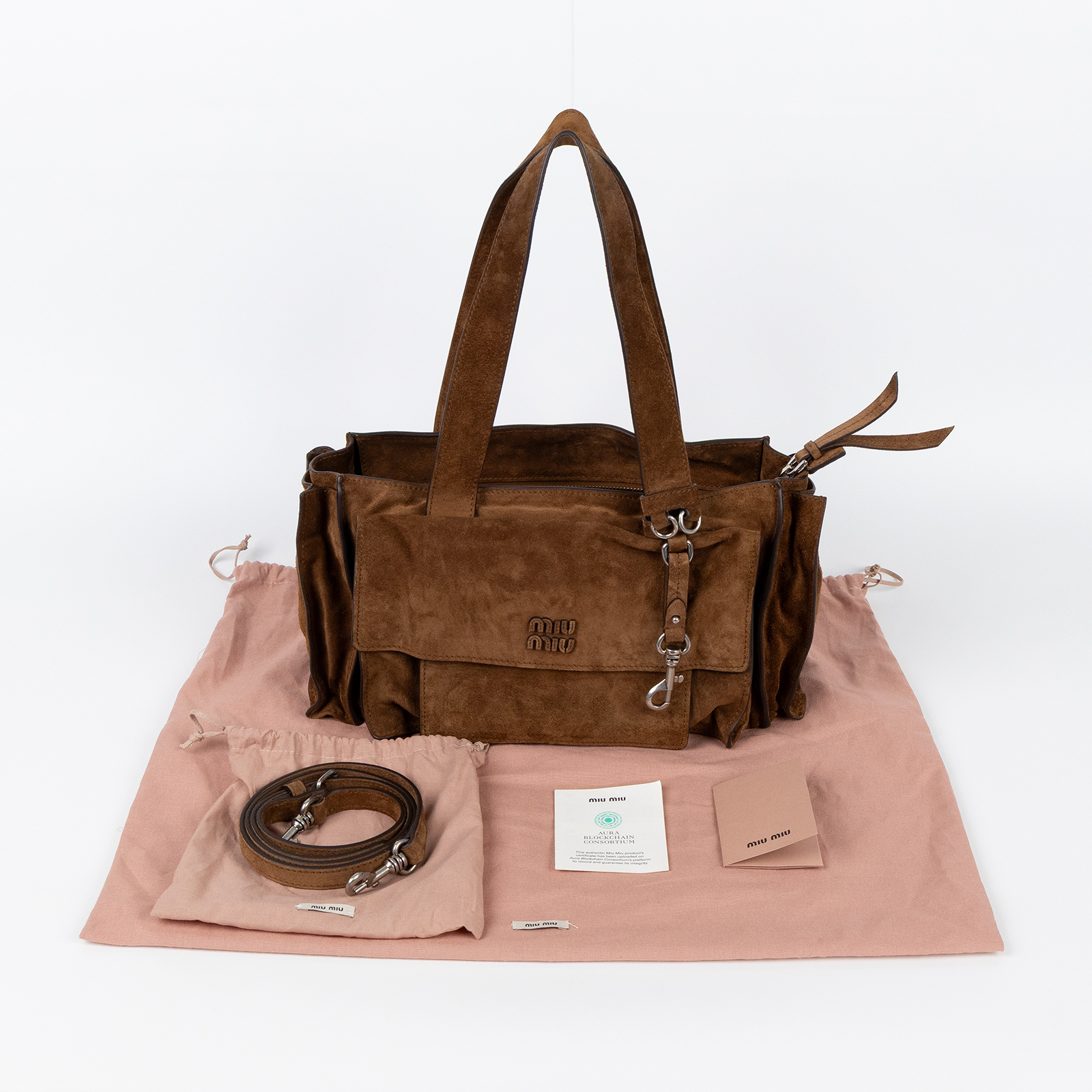 繆繆 MIU MIU Utilitaire 購物包 手提包 肩背包 斜背包 5BG335_2CSS 咖啡色麂皮Utilitaire手提包 2WAY 防塵袋/背帶