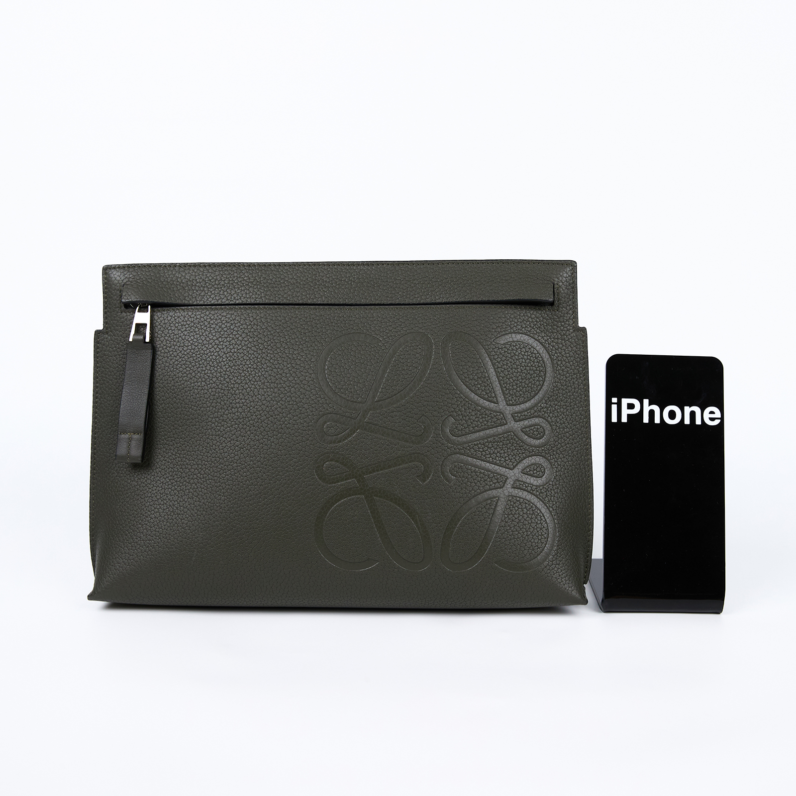 羅意威 LOEWE Anagram T Pouch 手拿包 C500W05X01 軍綠手拿包 防塵袋