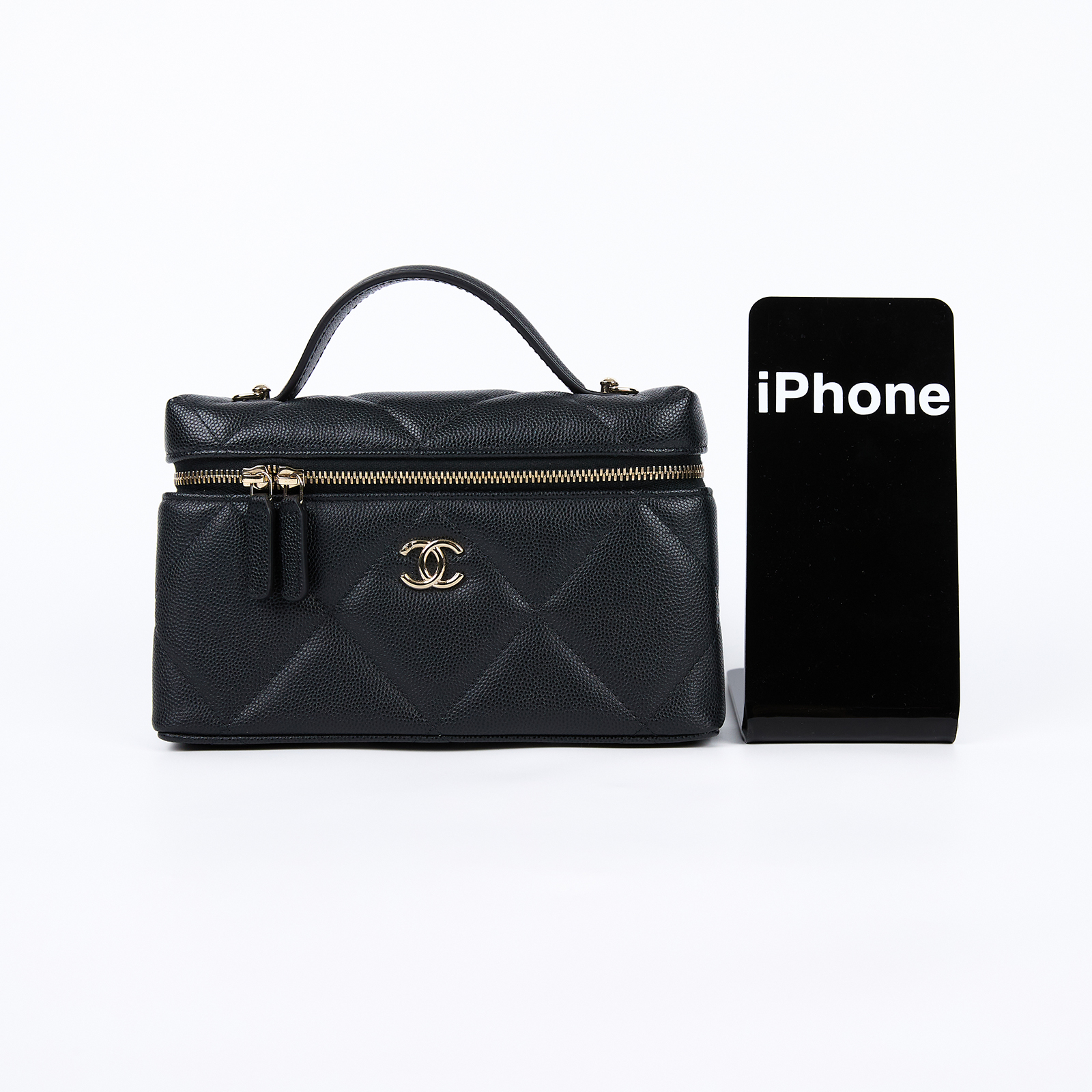 香奈兒 CHANEL CC LOGO 化妝盒 化妝箱 斜背包 手提包 AP4936 B22105 晶片款 黑金荔枝 VANITY CASE 原廠盒子/防塵袋/背帶/購買證明影本
