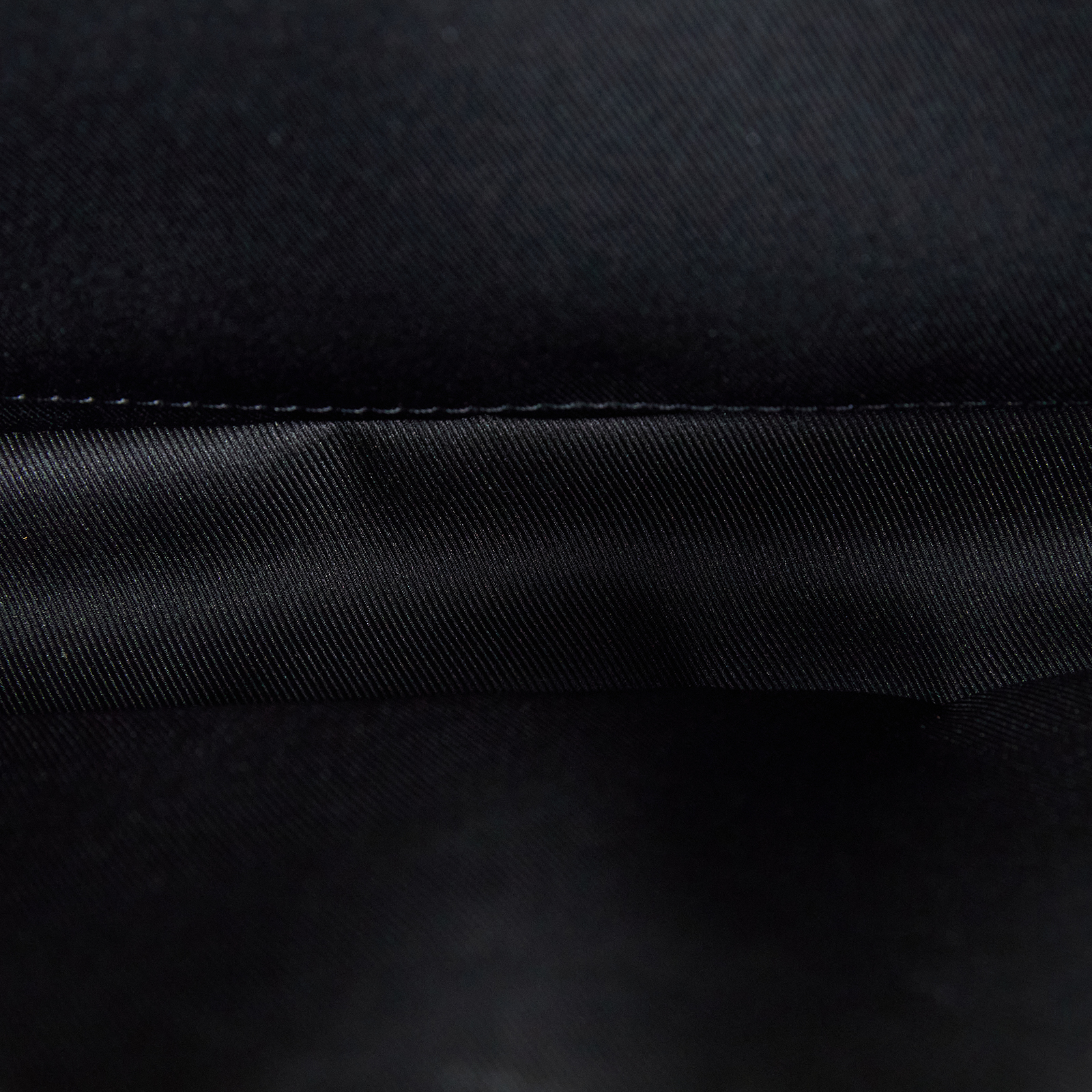 路易威登 LOUIS VUITTON Trio 郵差包 肩背包 斜背包 M46603 晶片款 灰原花壓紋 Trio 郵差包 原廠盒子/防塵袋/內袋2/背帶
