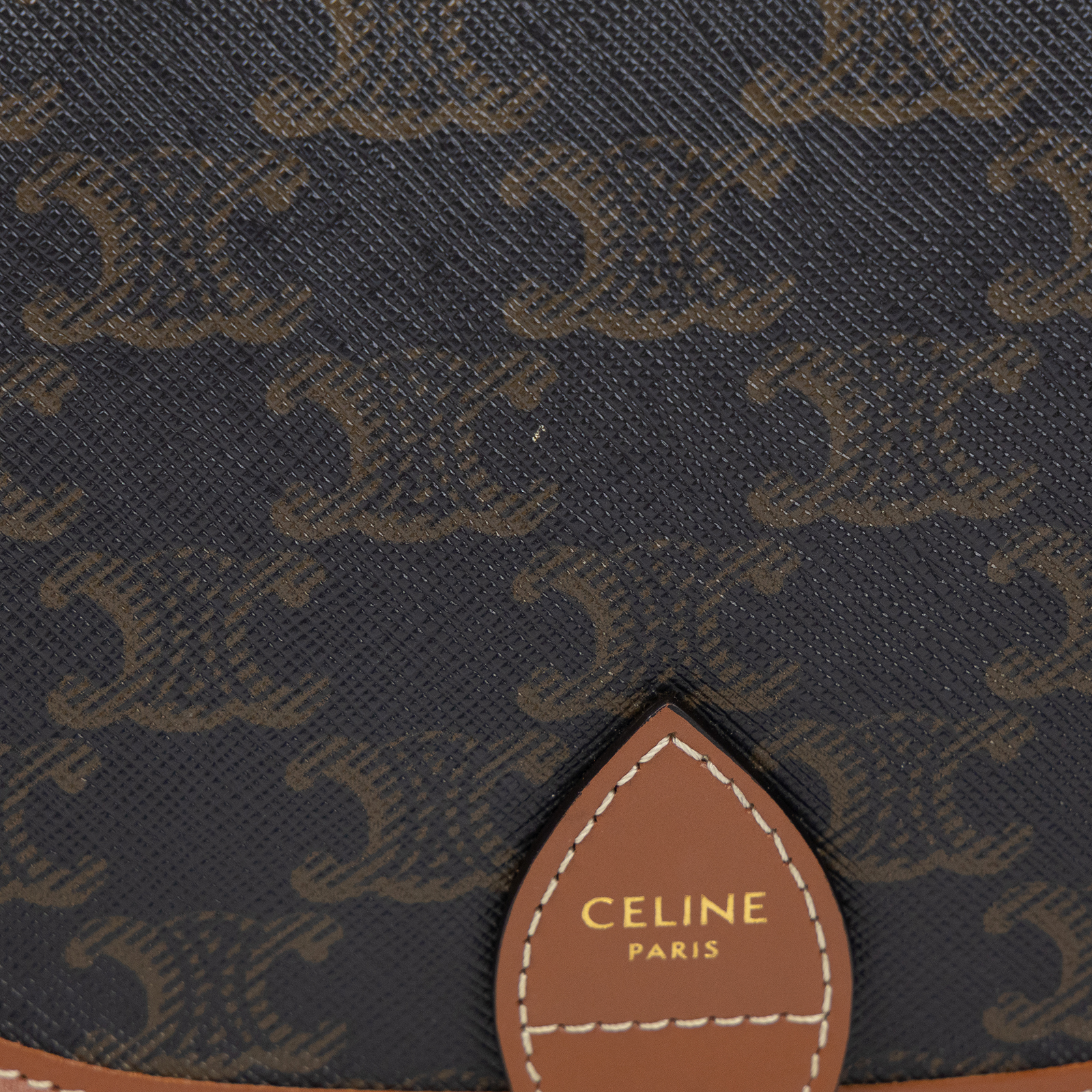 思琳 CELINE Triomphe帆布 中型 凱旋門 Folco 斜背 肩背 馬鞍包 191502BZJ  原廠盒子/防塵袋
