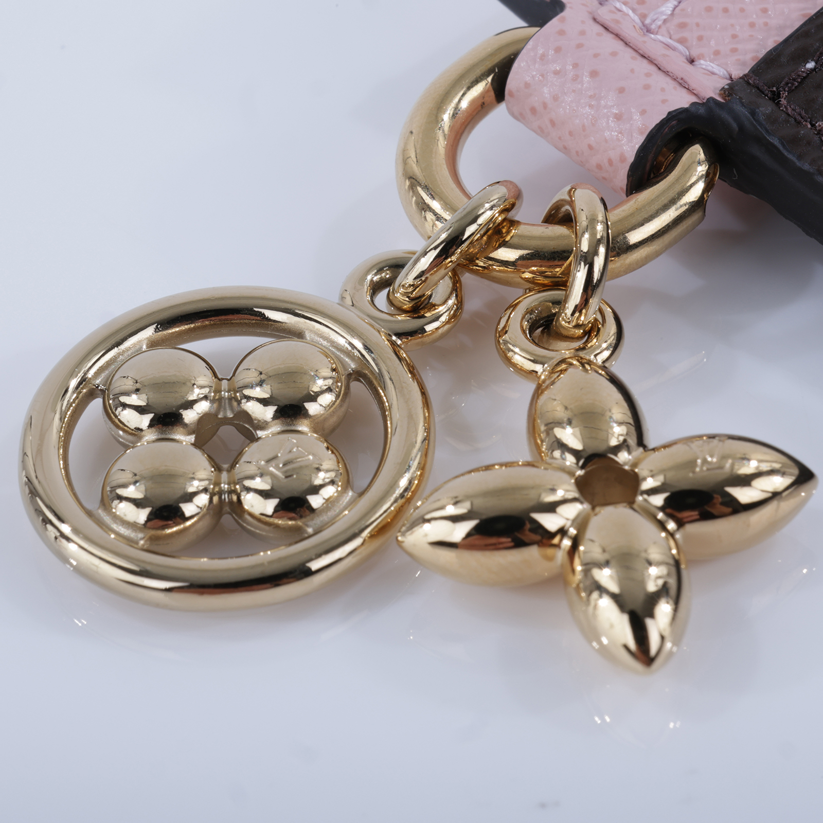 路易威登 LOUIS VUITTON LV Charms 名片夾 帆布 粉紅色 M82739 晶片款 原花Charms 名片夾 原廠盒子/防塵袋/購買證明