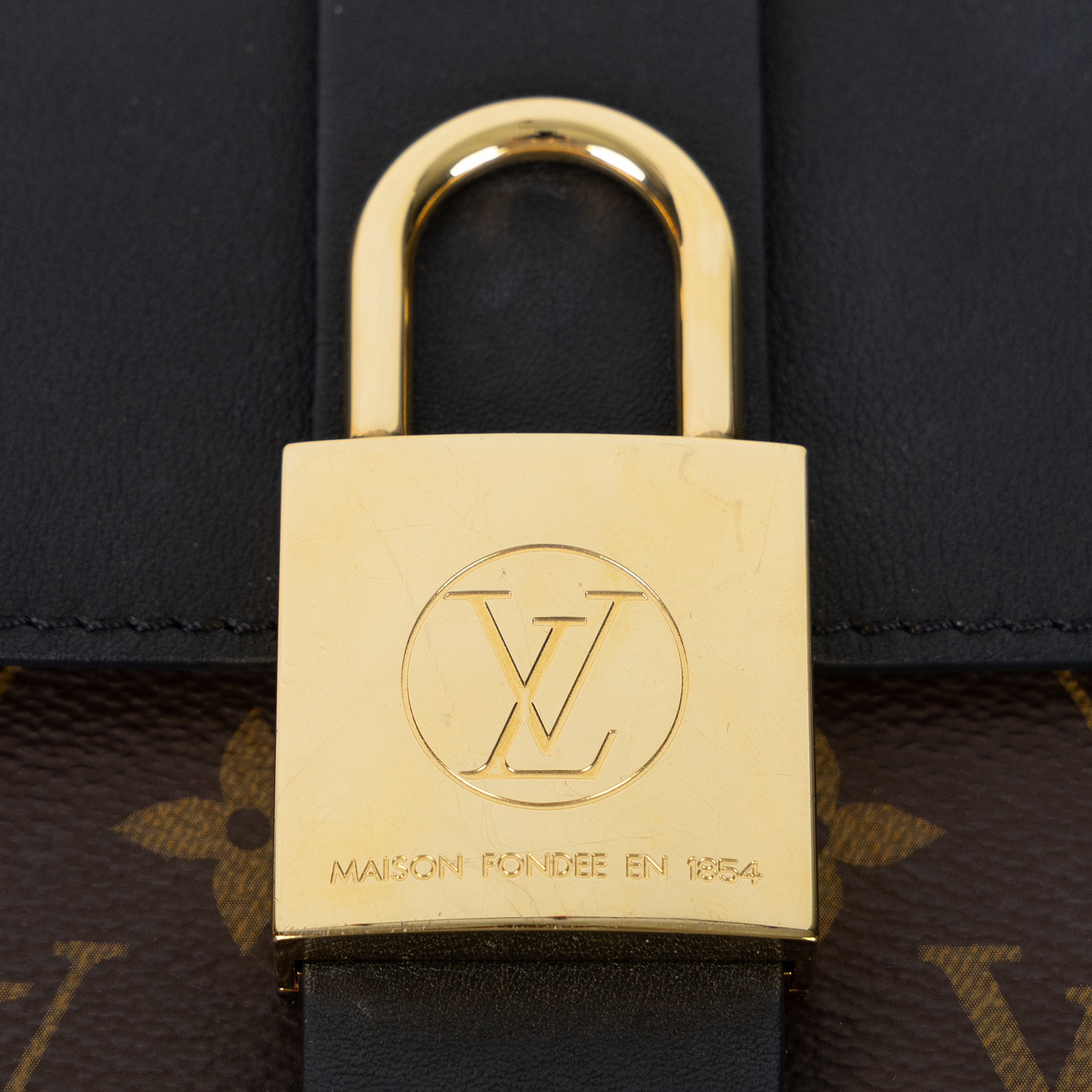 路易威登 LOUIS VUITTON Locky BB 手提包 黑色 M44141 晶片款 黑拚原花LOCKY BB肩背包 原廠盒子/防塵袋/購買證明/背帶