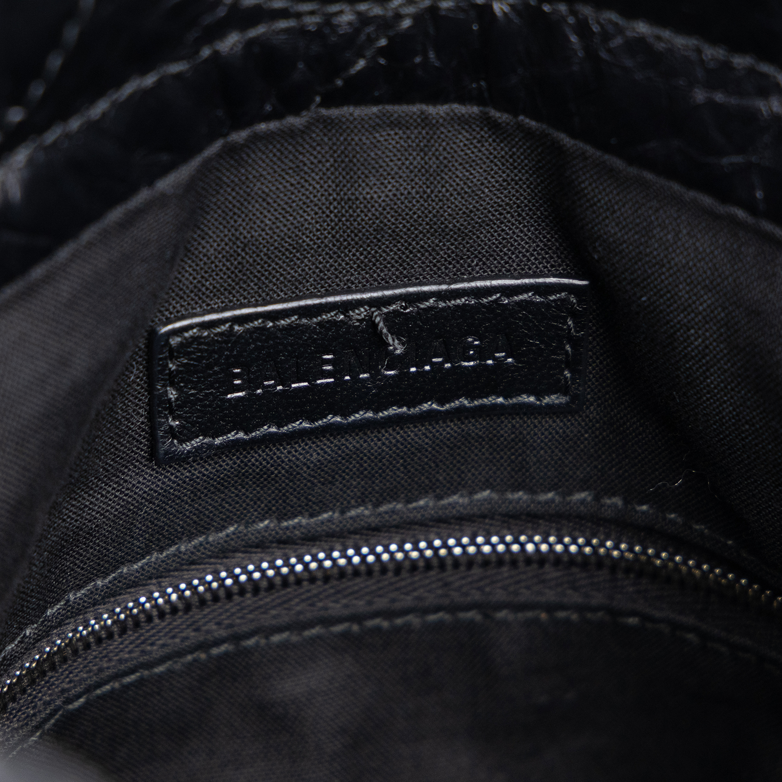 巴黎世家 BALENCIAGA Crush 束口購物包 小型 742942210J0 黑CRUSH肩背包小號 無附屬品