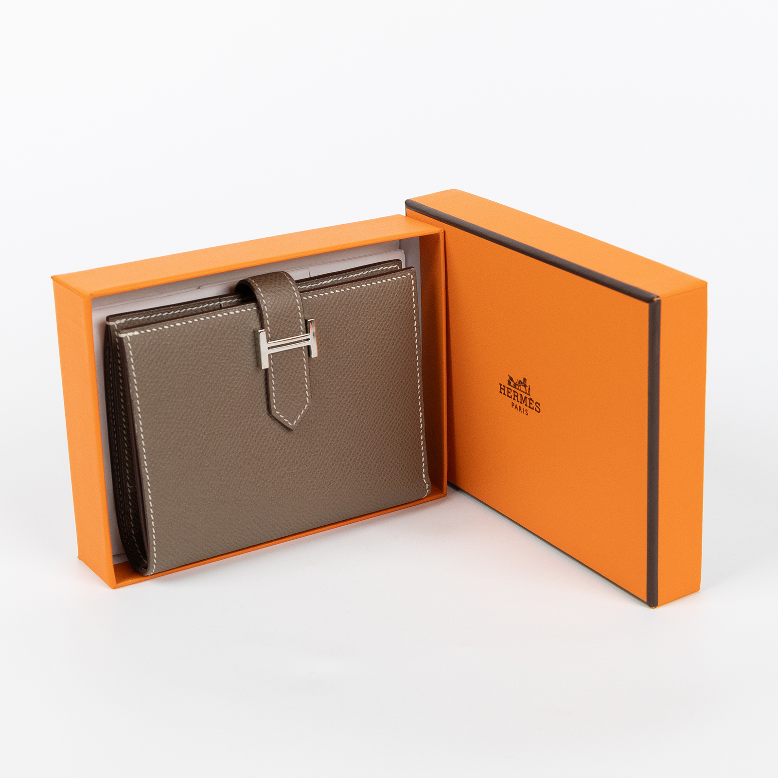 愛馬仕 Hermes Bearn 短夾 BEARN W US 010 MS W 刻 大象灰BEARN短夾 原廠盒子