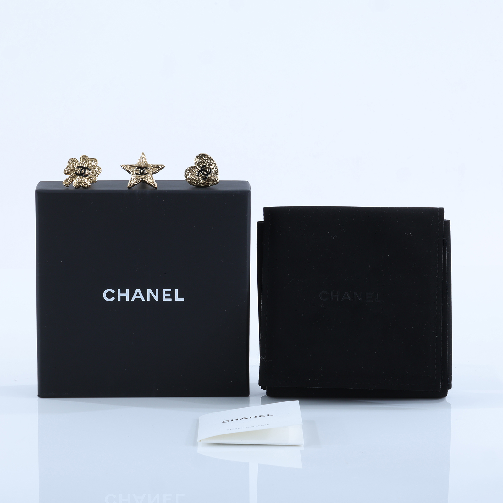 香奈兒 CHANEL 胸針 三件組 B24P 金色愛心星星幸運草胸針三件套 原廠盒子/內膽