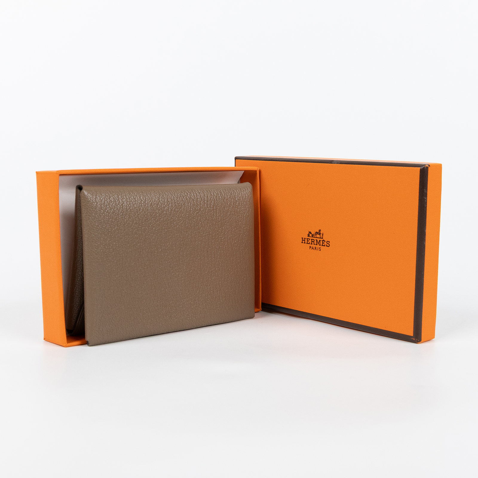 愛馬仕 Hermes Calvi Duo 卡包 CALD U UY 006 TM U刻 大象灰山羊皮CALVI DUO 原廠盒子