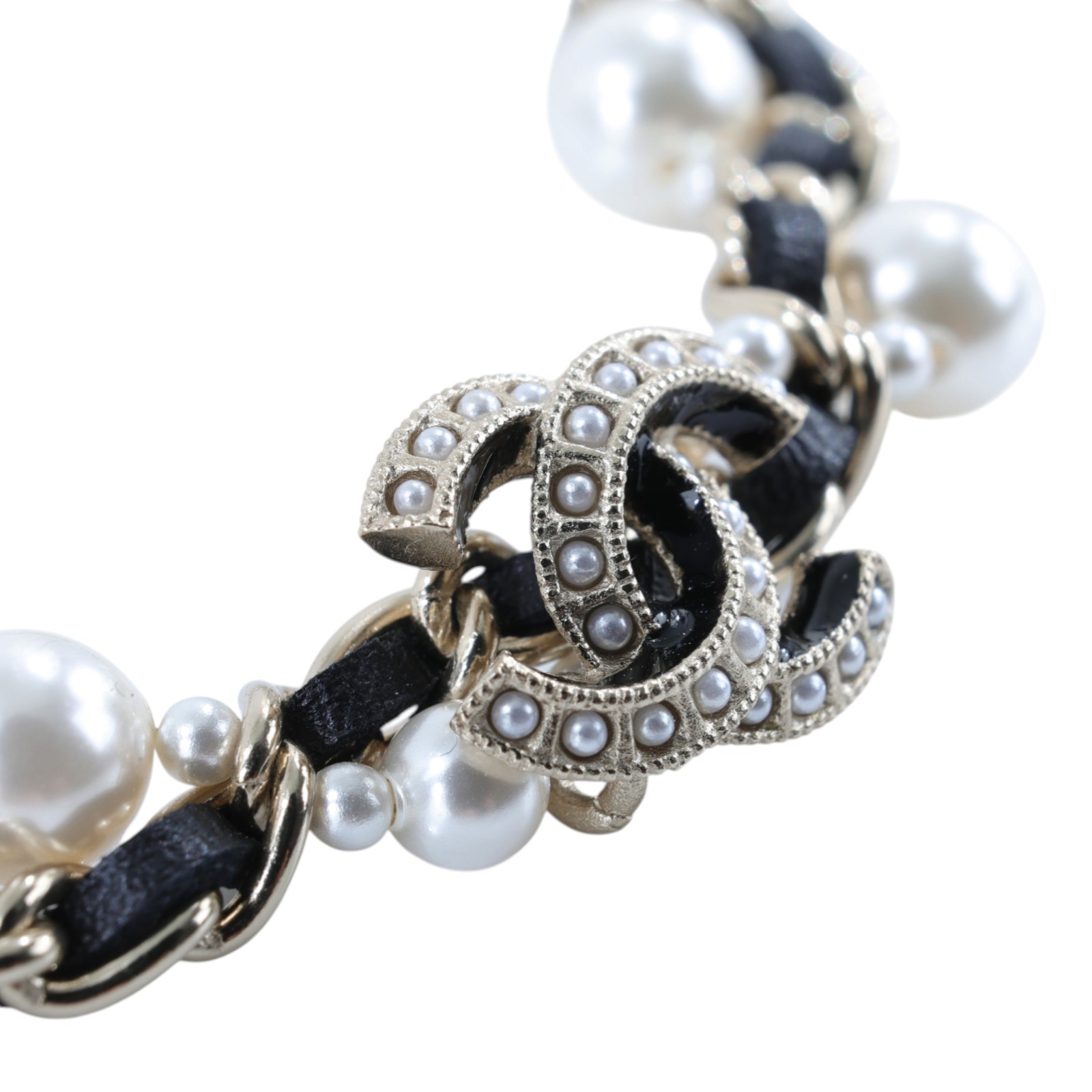香奈兒 CHANEL CC LOGO 手鍊 A19S 皮穿繩珍珠手鍊 原廠盒子/內膽