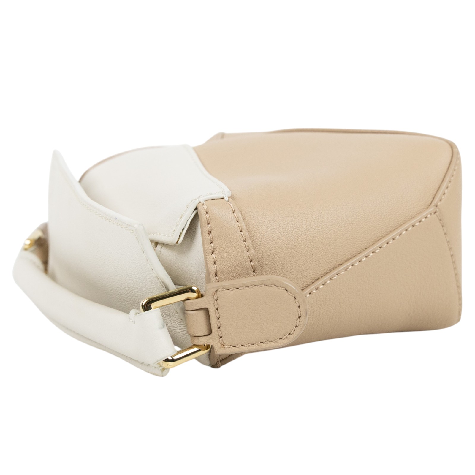 羅意威 LOEWE Mini Puzzle bag 手拿 肩背 斜背包 A510P88X30 白拚咖Puzzle Edge MINI 防塵袋/背帶