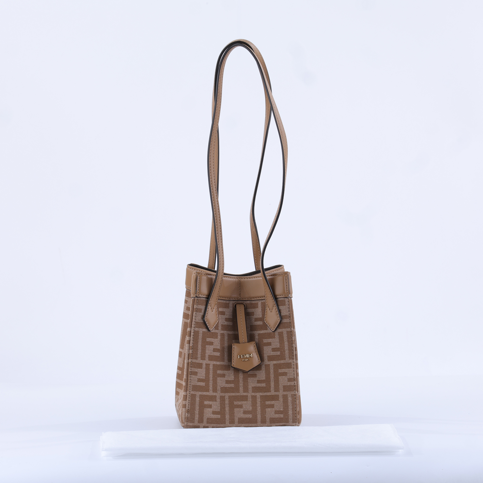 芬迪 FENDI 迷你 Origami 水桶包 8BS083AFPM 淺咖 MINI Origami 水桶包 無附屬品