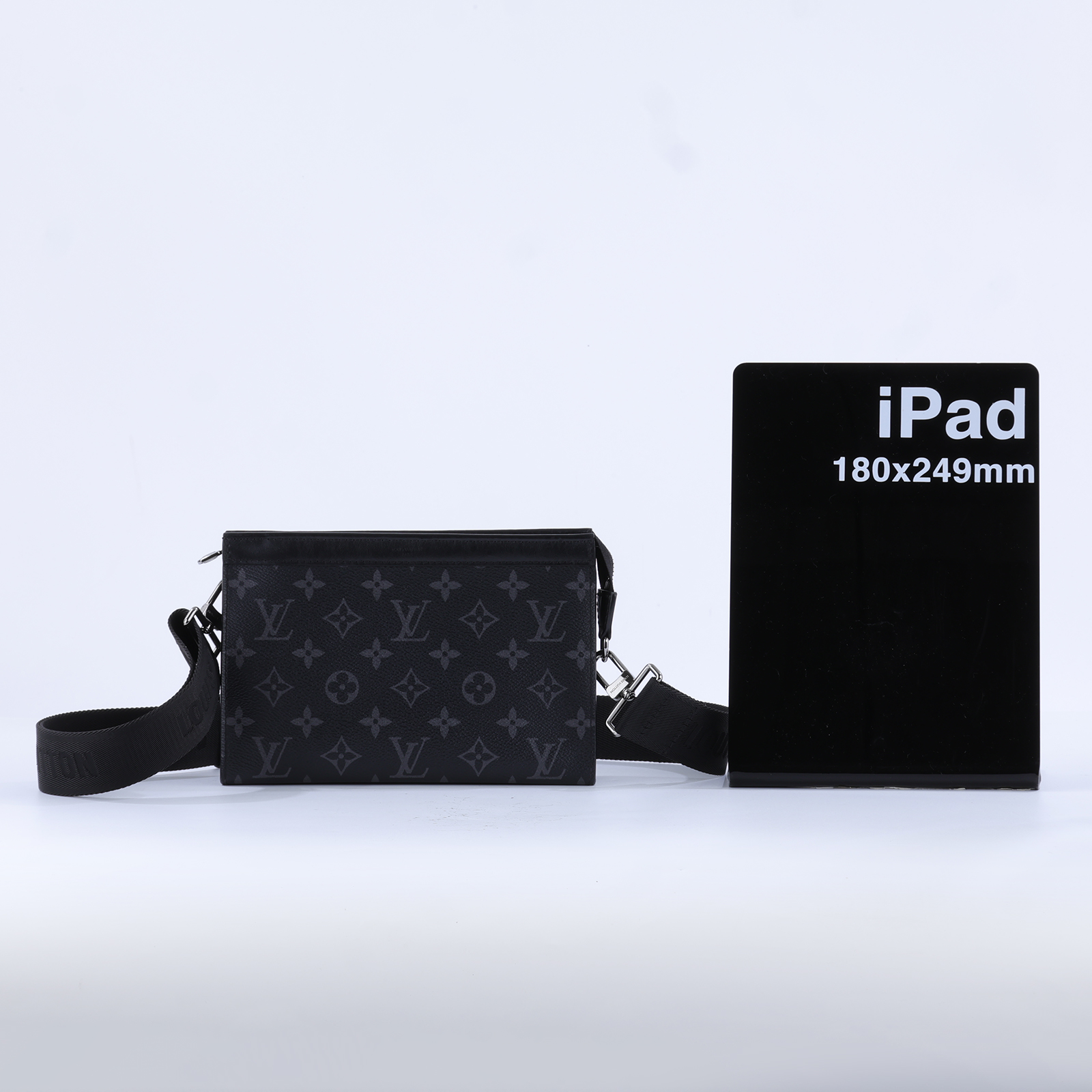 路易威登 LOUIS VUITTON Gaston 隨身錢包 肩背 Eclipse Reverse塗層帆布 黑色 M81124 晶片款  原廠盒子/防塵袋/背帶/購買證明