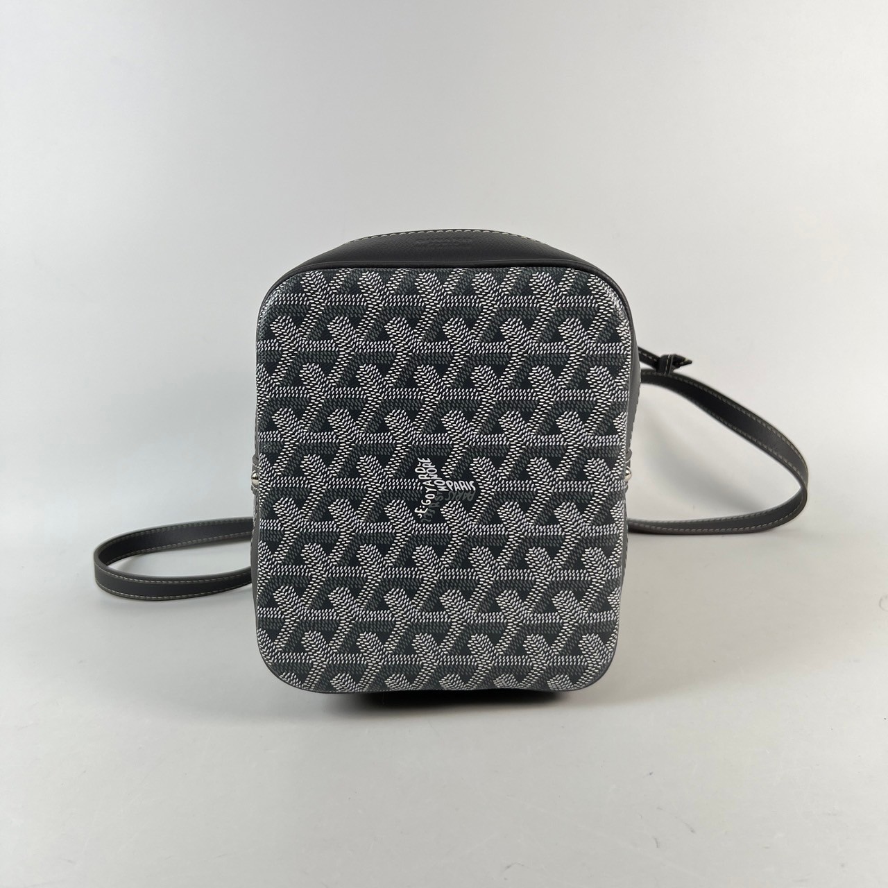 高雅德 GOYARD Petit Flot Bucket PM Bag 水桶包 PEFLOTPMLTY 灰色水桶包 防塵袋