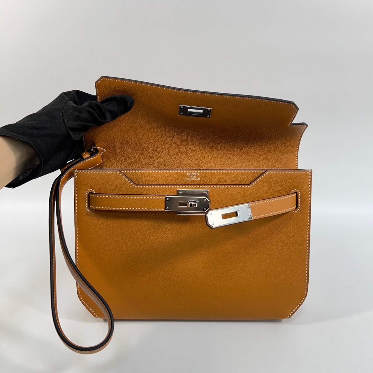 愛馬仕 Hermès kelly Depeches 25 手拿包 DP25 YPI003 Y刻 棕銀釦KELLY DEPECHES25 原廠盒子/防塵袋