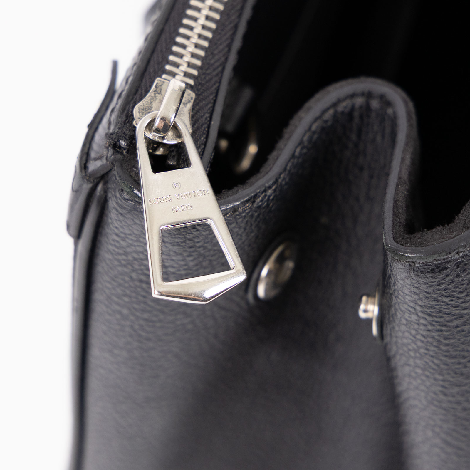 路易威登 LOUIS VUITTON Grenelle PM 托特包 M57680 晶片款 黑Grenelle Tote Pm 原廠盒子/背帶